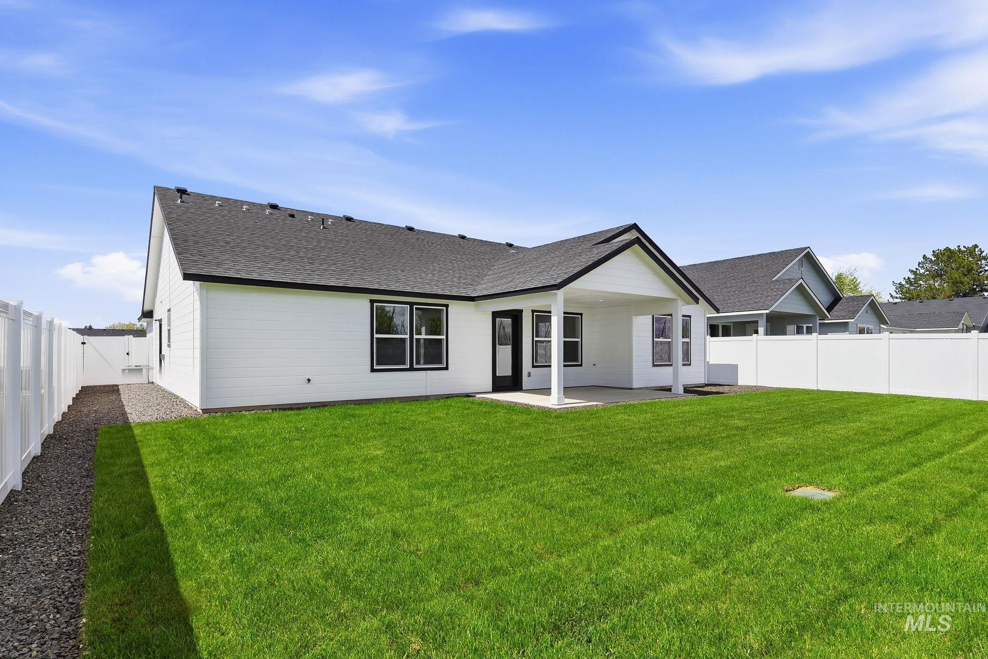 322 N 12th. St, Parma, Idaho 83660, 4 Bedrooms, 2 Bathrooms, Residential For Sale, Price $420,000,MLS 98988711