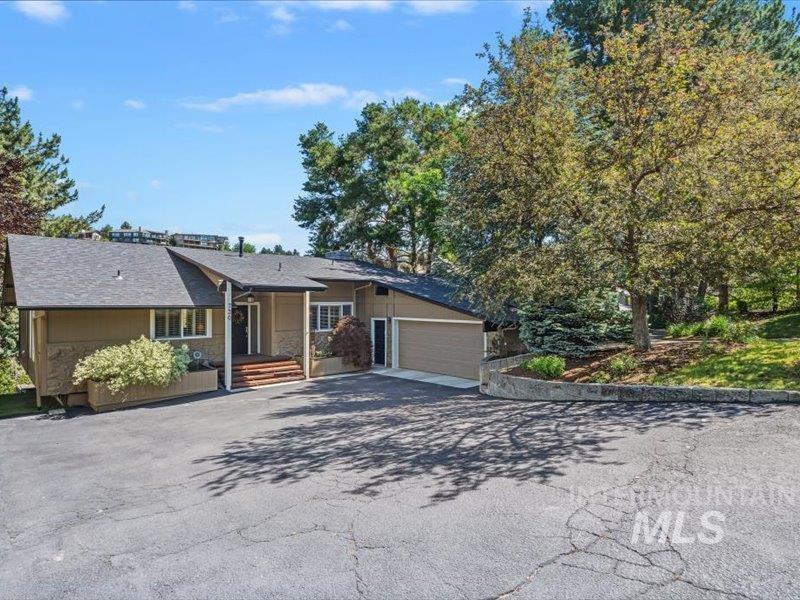 730 E Curling Dr, Boise, Idaho 83702-1907, 4 Bedrooms, 3 Bathrooms, Residential For Sale, Price $1,350,000,MLS 98988716
