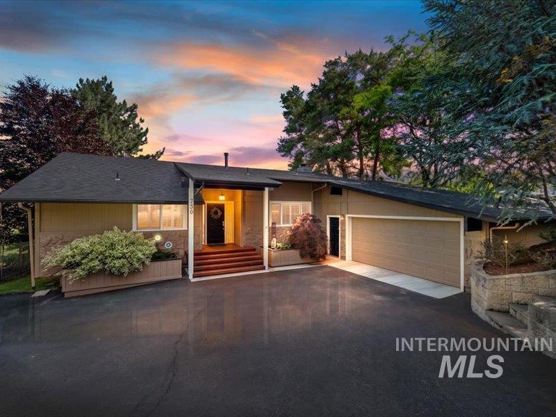 730 E Curling Dr, Boise, Idaho 83702-1907, 4 Bedrooms, 3 Bathrooms, Residential For Sale, Price $1,350,000,MLS 98988716