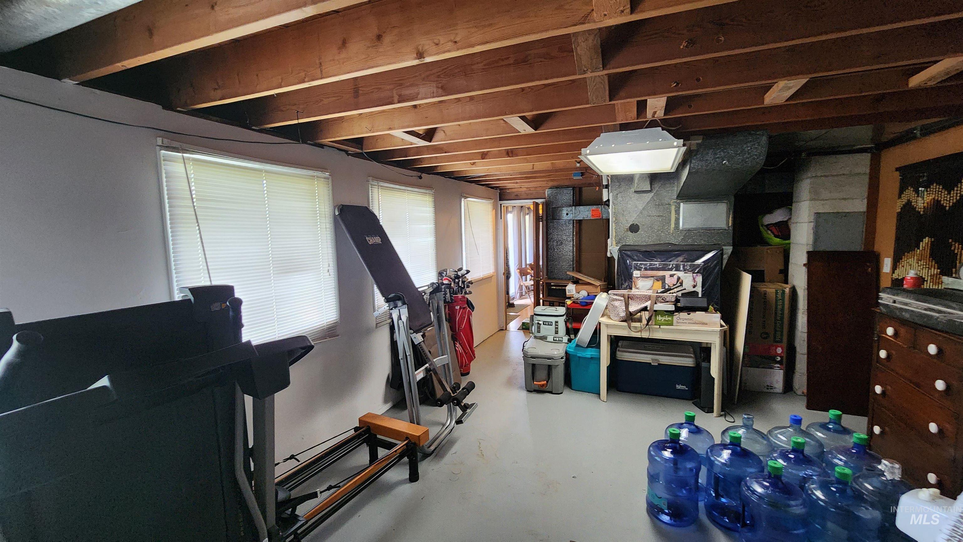 900 Walk ln, Clarkston, Washington 99403, 3 Bedrooms, 2 Bathrooms, Residential For Sale, Price $425,000,MLS 98988718