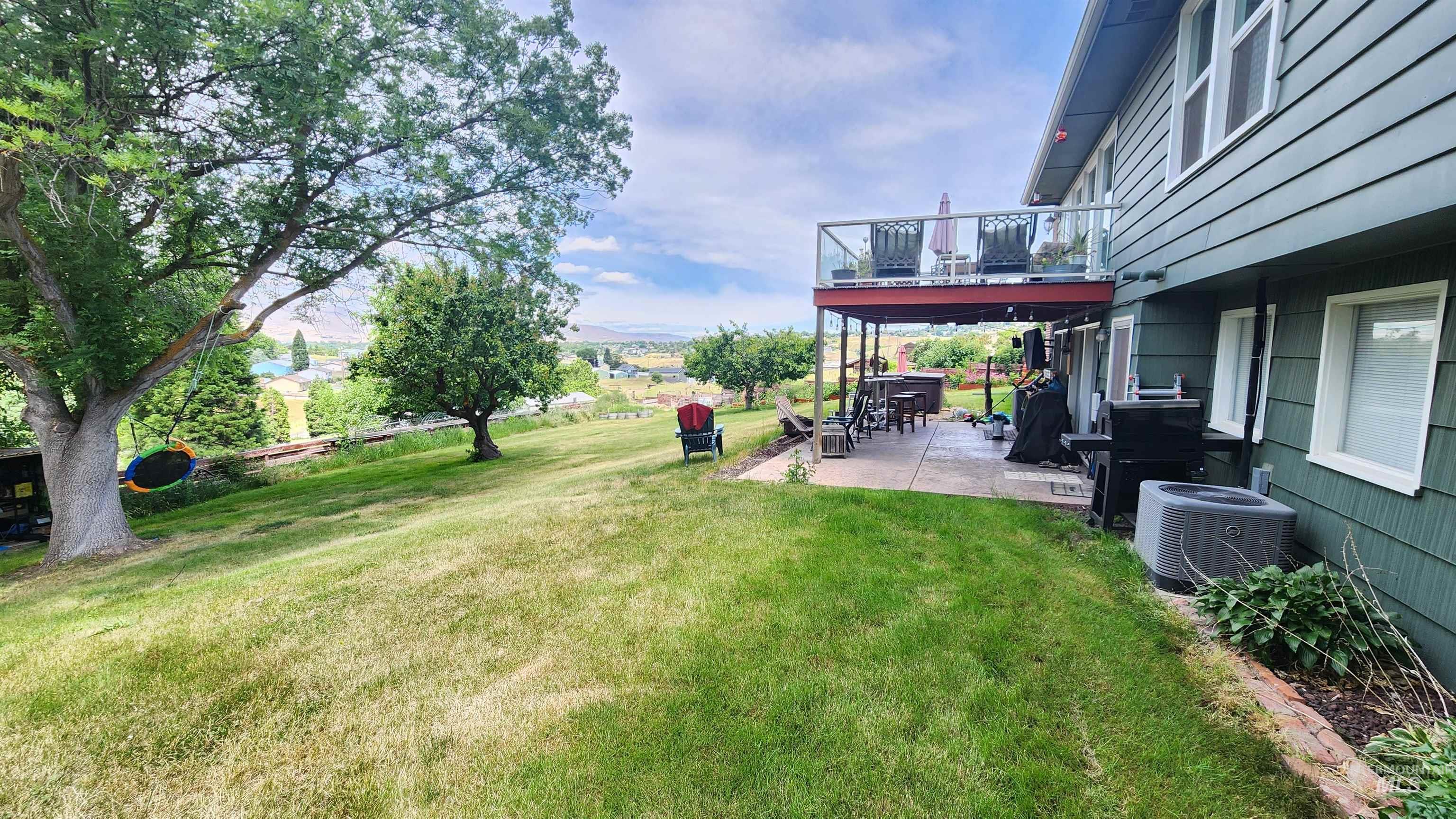 900 Walk ln, Clarkston, Washington 99403, 3 Bedrooms, 2 Bathrooms, Residential For Sale, Price $425,000,MLS 98988718