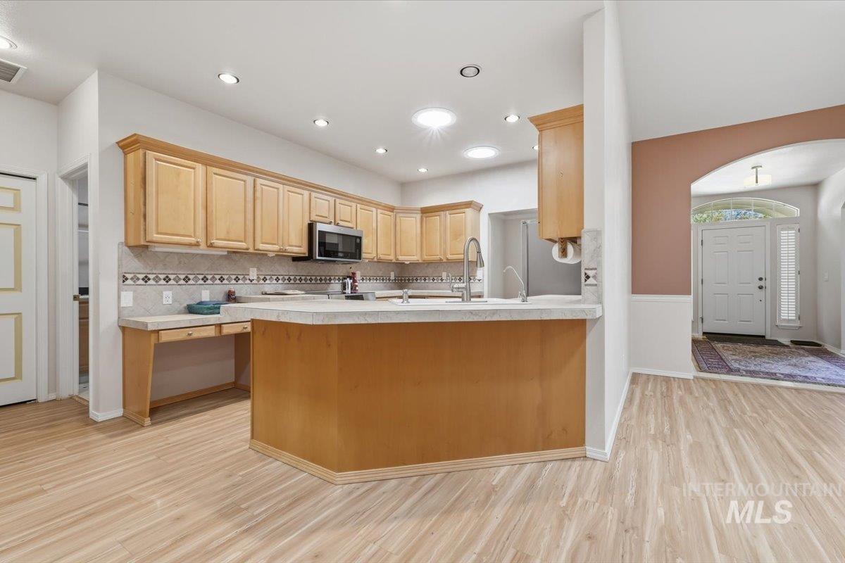 11027 W Wagon Pass, Boise, Idaho 83709, 4 Bedrooms, 3 Bathrooms, Residential For Sale, Price $609,900,MLS 98988719
