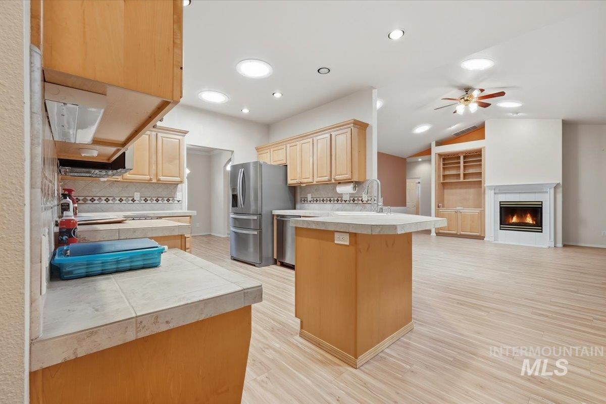 11027 W Wagon Pass, Boise, Idaho 83709, 4 Bedrooms, 3 Bathrooms, Residential For Sale, Price $609,900,MLS 98988719