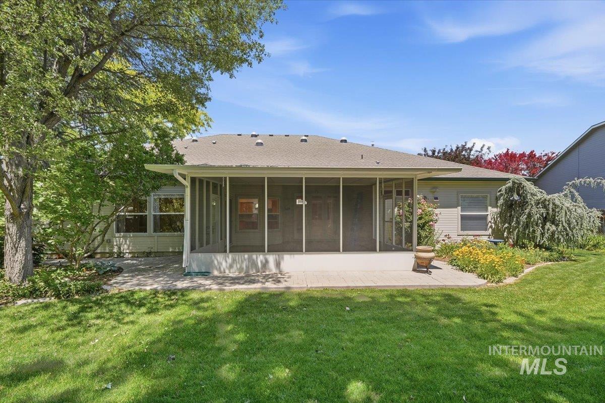 11027 W Wagon Pass, Boise, Idaho 83709, 4 Bedrooms, 3 Bathrooms, Residential For Sale, Price $609,900,MLS 98988719