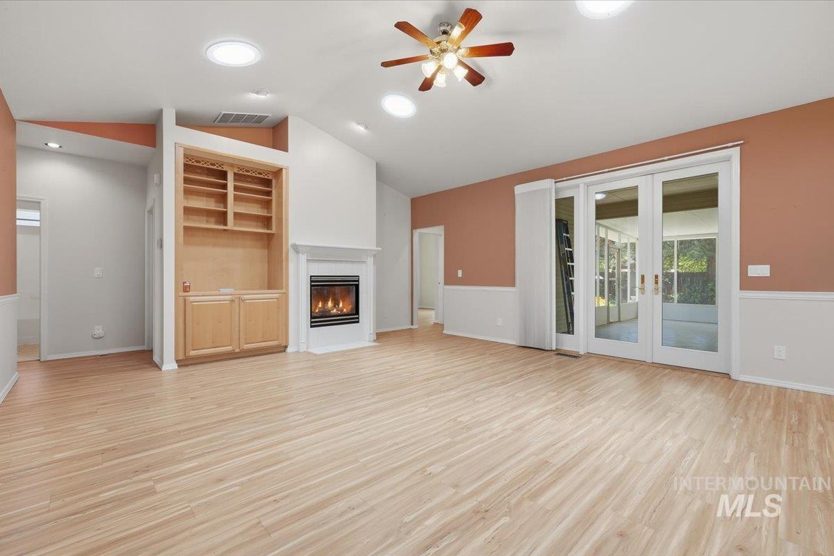 11027 W Wagon Pass, Boise, Idaho 83709, 4 Bedrooms, 3 Bathrooms, Residential For Sale, Price $609,900,MLS 98988719