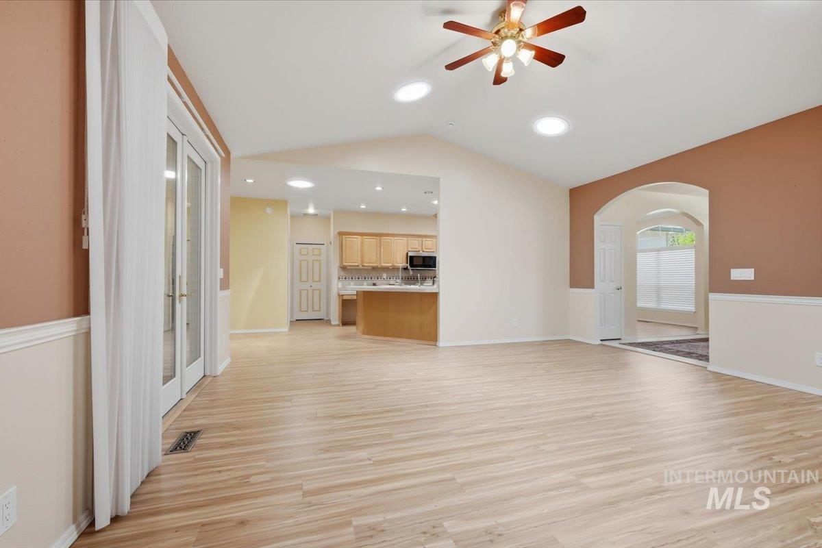 11027 W Wagon Pass, Boise, Idaho 83709, 4 Bedrooms, 3 Bathrooms, Residential For Sale, Price $609,900,MLS 98988719