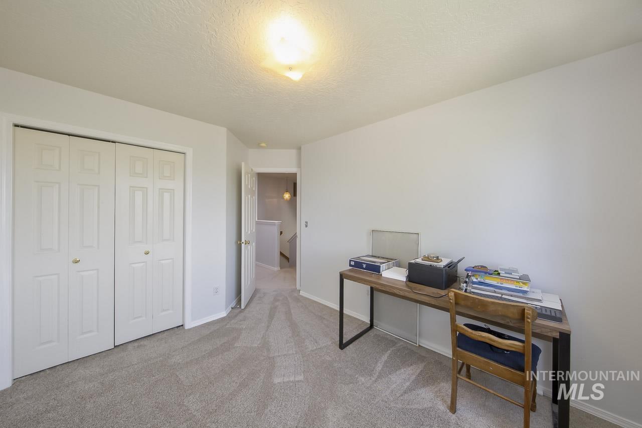 5008 Princeton Ave, Caldwell, Idaho 83607, 3 Bedrooms, 2.5 Bathrooms, Residential For Sale, Price $345,000, 98988720