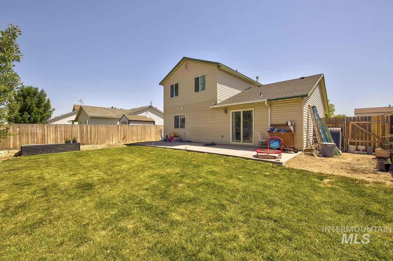 5008 Princeton Ave, Caldwell, Idaho 83607, 3 Bedrooms, 2.5 Bathrooms, Residential For Sale, Price $345,000, 98988720