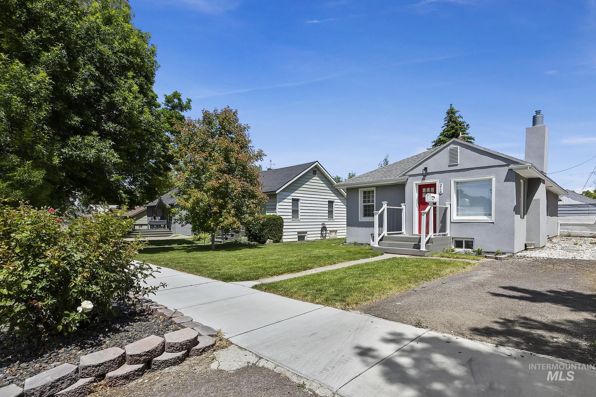 216 Polk St, Twin Falls, Idaho 83301, 3 Bedrooms, 2 Bathrooms, Residential For Sale, Price $319,900, 98988723