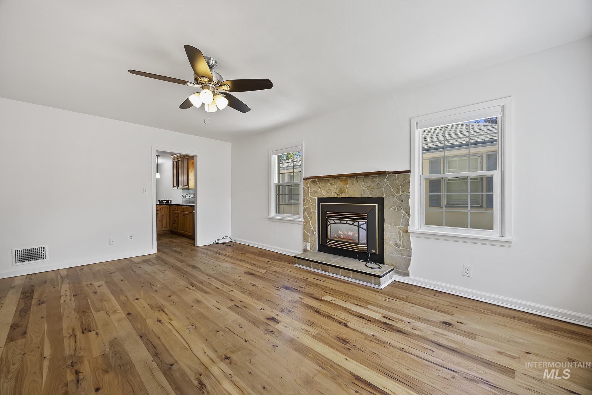 216 Polk St, Twin Falls, Idaho 83301, 3 Bedrooms, 2 Bathrooms, Residential For Sale, Price $319,900, 98988723