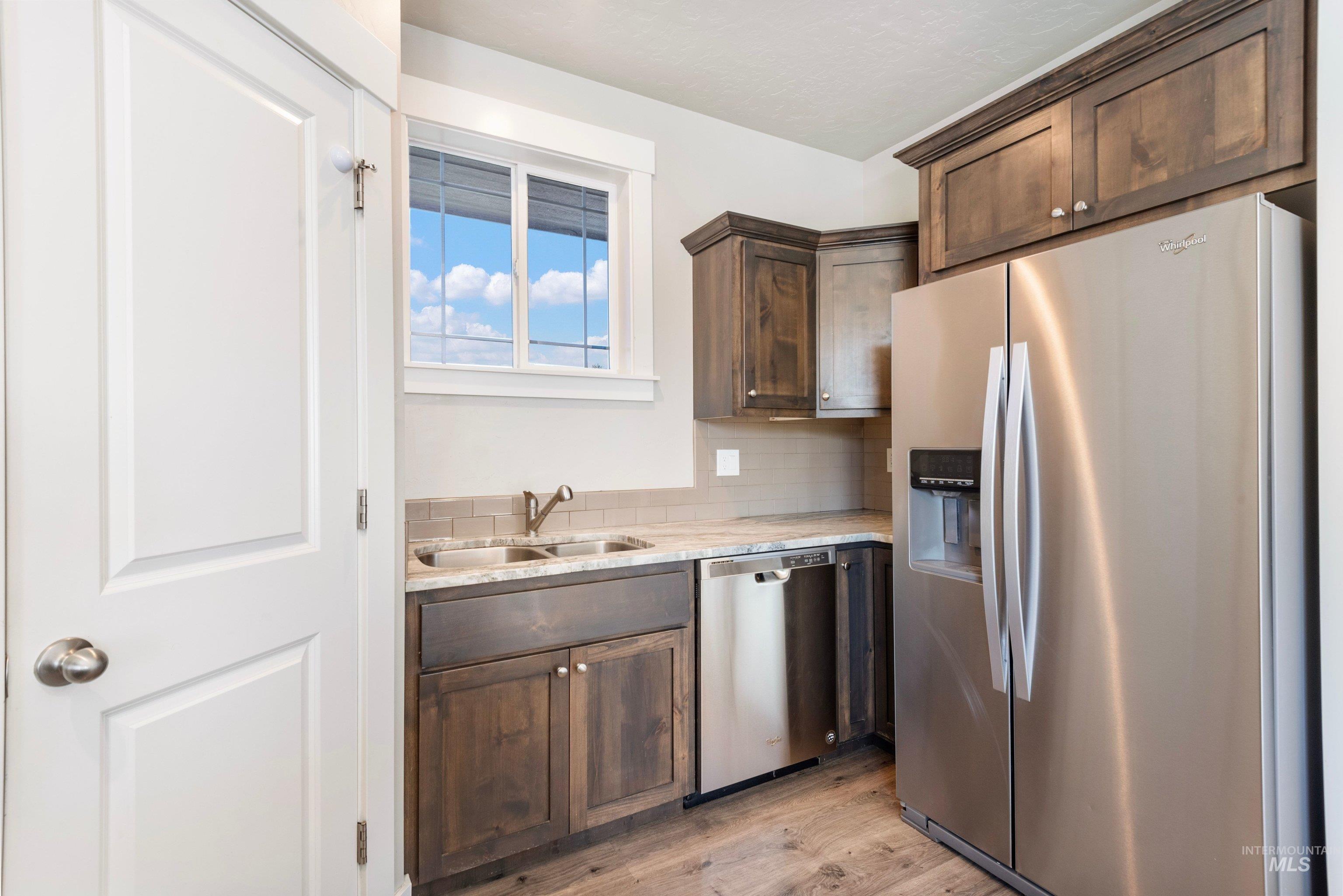 808 Brampton Dr, Caldwell, Idaho 83605, 3 Bedrooms, 2.5 Bathrooms, Residential For Sale, Price $425,000,MLS 98988726
