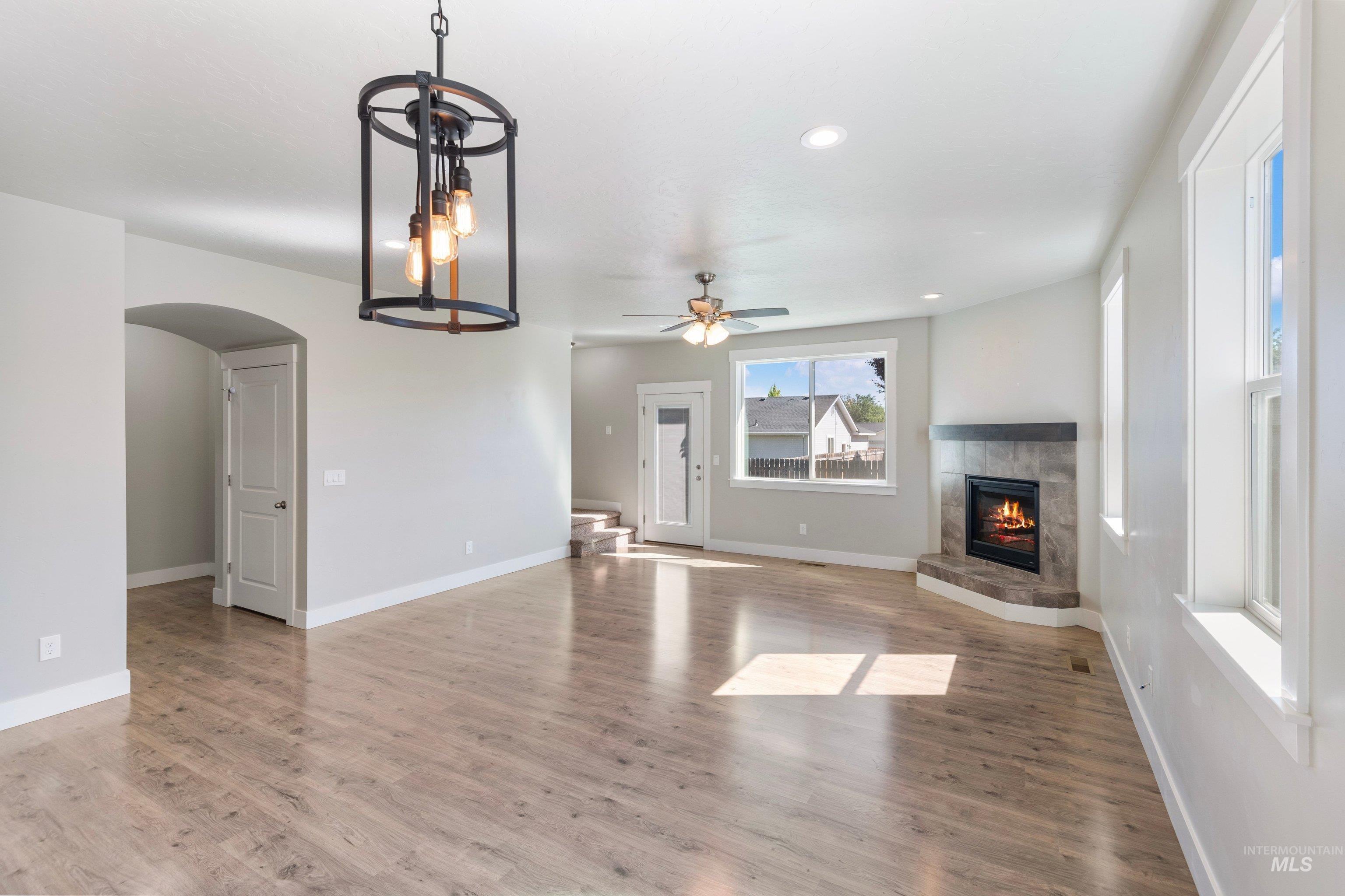 808 Brampton Dr, Caldwell, Idaho 83605, 3 Bedrooms, 2.5 Bathrooms, Residential For Sale, Price $425,000,MLS 98988726