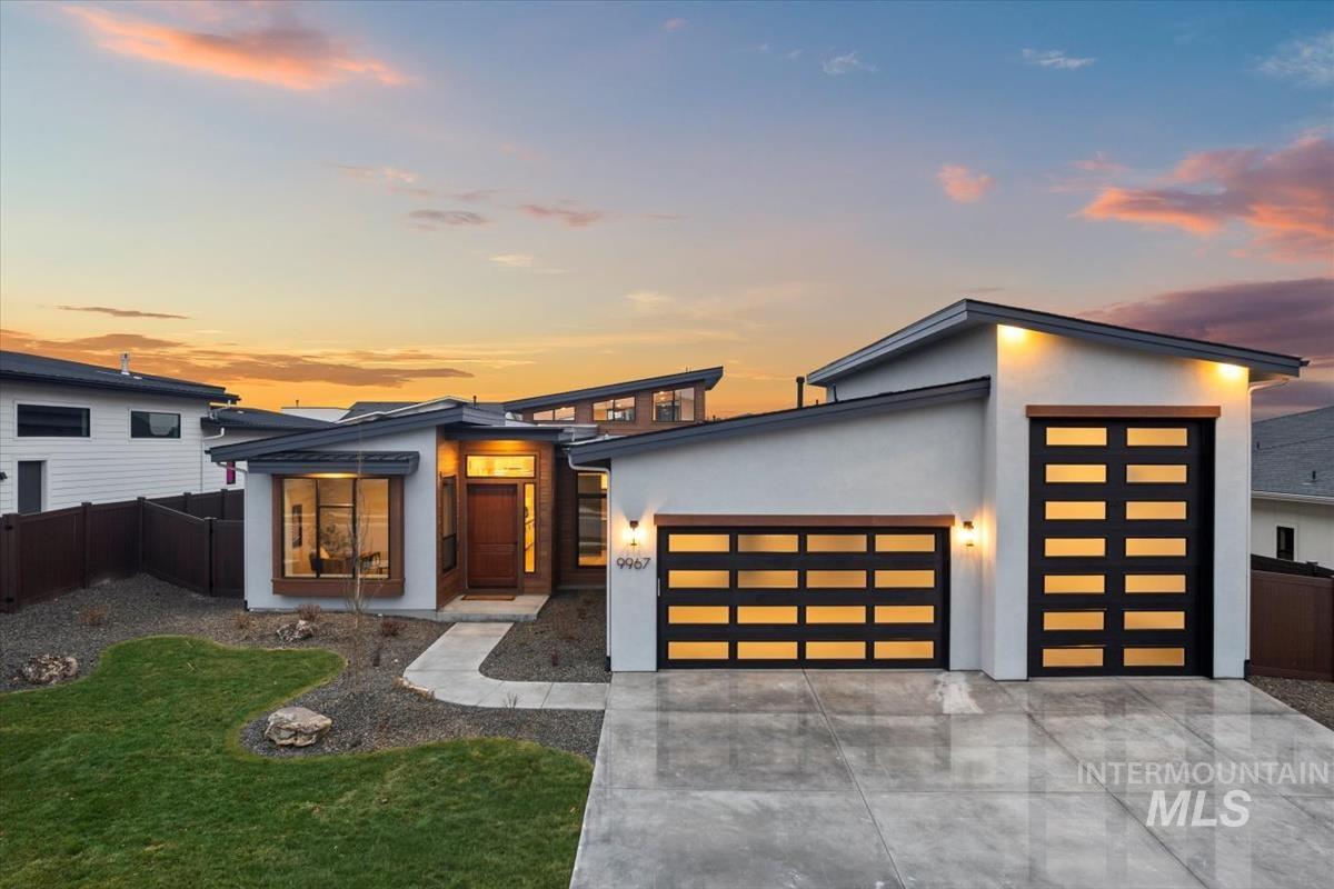 9967 W Bouvardia St, Star, Idaho 83669, 3 Bedrooms, 3.5 Bathrooms, Residential For Sale, Price $1,074,900,MLS 98988727
