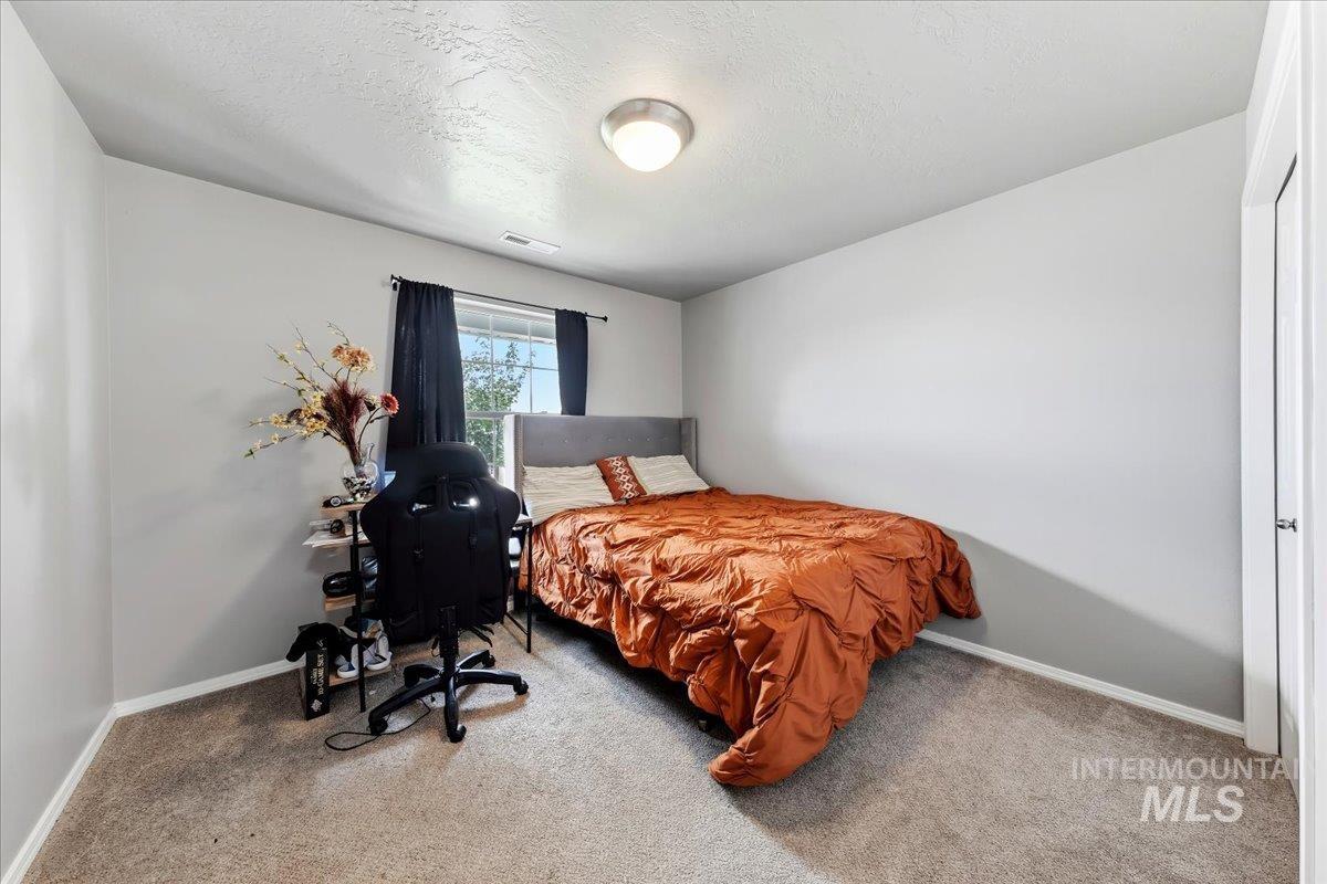 16577 Dawson Ave., Caldwell, Idaho 83607, 3 Bedrooms, 2 Bathrooms, Residential For Sale, Price $410,000,MLS 98988733