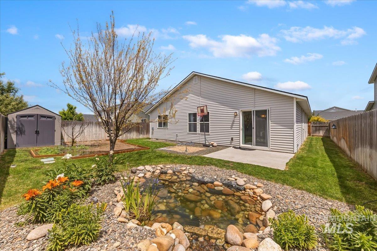 16577 Dawson Ave., Caldwell, Idaho 83607, 3 Bedrooms, 2 Bathrooms, Residential For Sale, Price $410,000,MLS 98988733