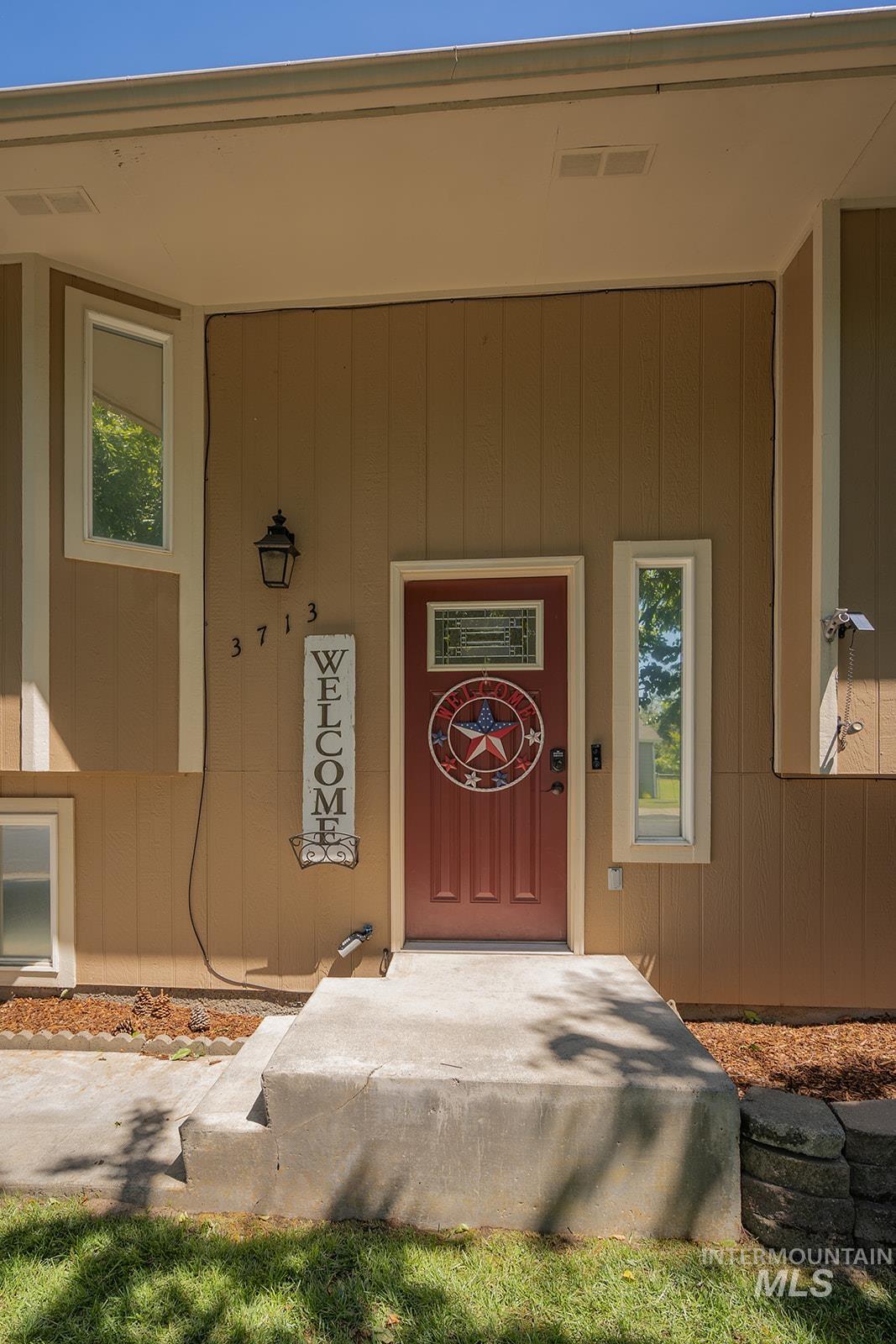 3713 18th st, Lewiston, Idaho 83501, 4 Bedrooms, 2 Bathrooms, Residential For Sale, Price $469,000,MLS 98988739