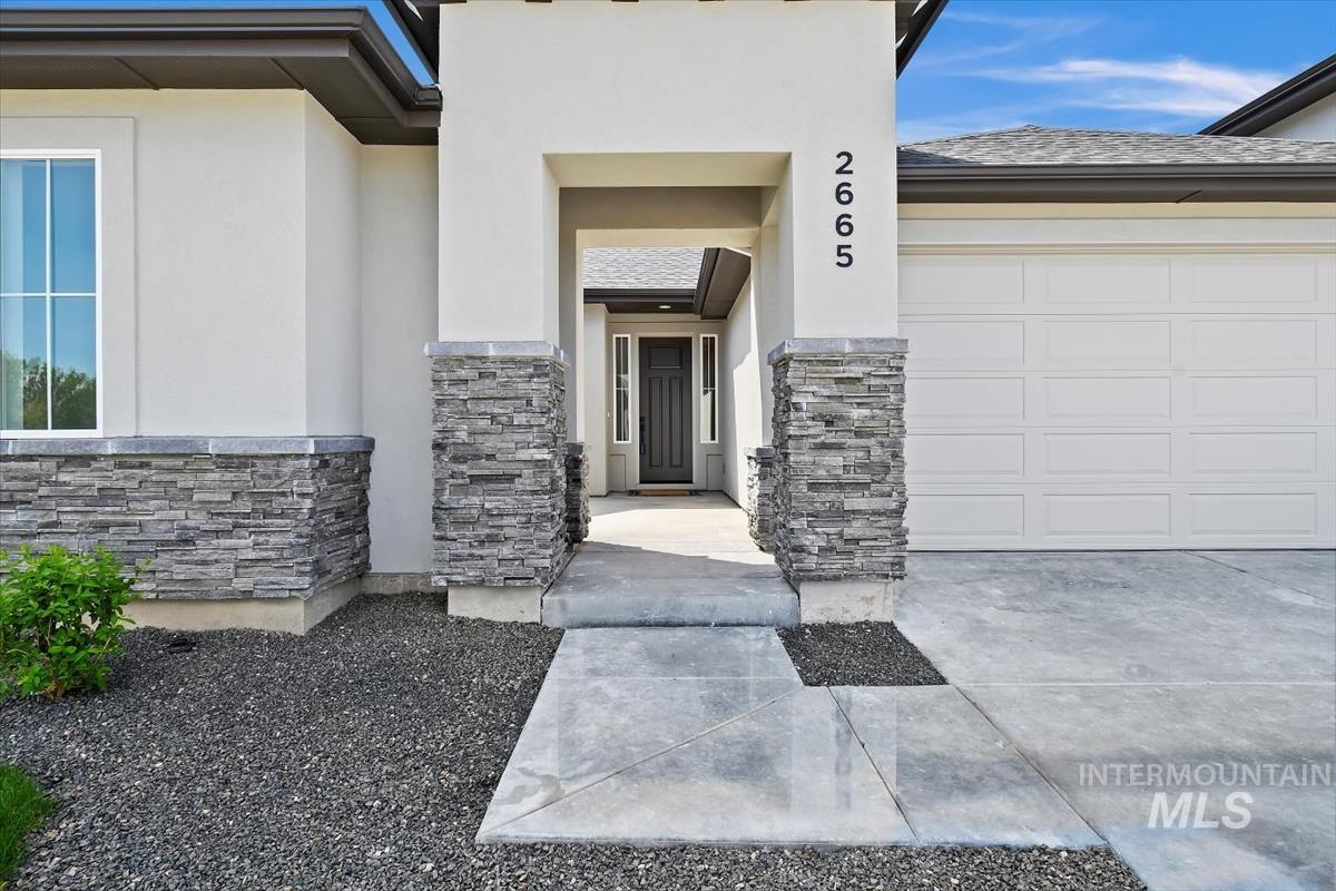10977 W Lahinch Ln., Kuna, Idaho 83634, 4 Bedrooms, 3 Bathrooms, Residential For Sale, Price $864,880,MLS 98988749