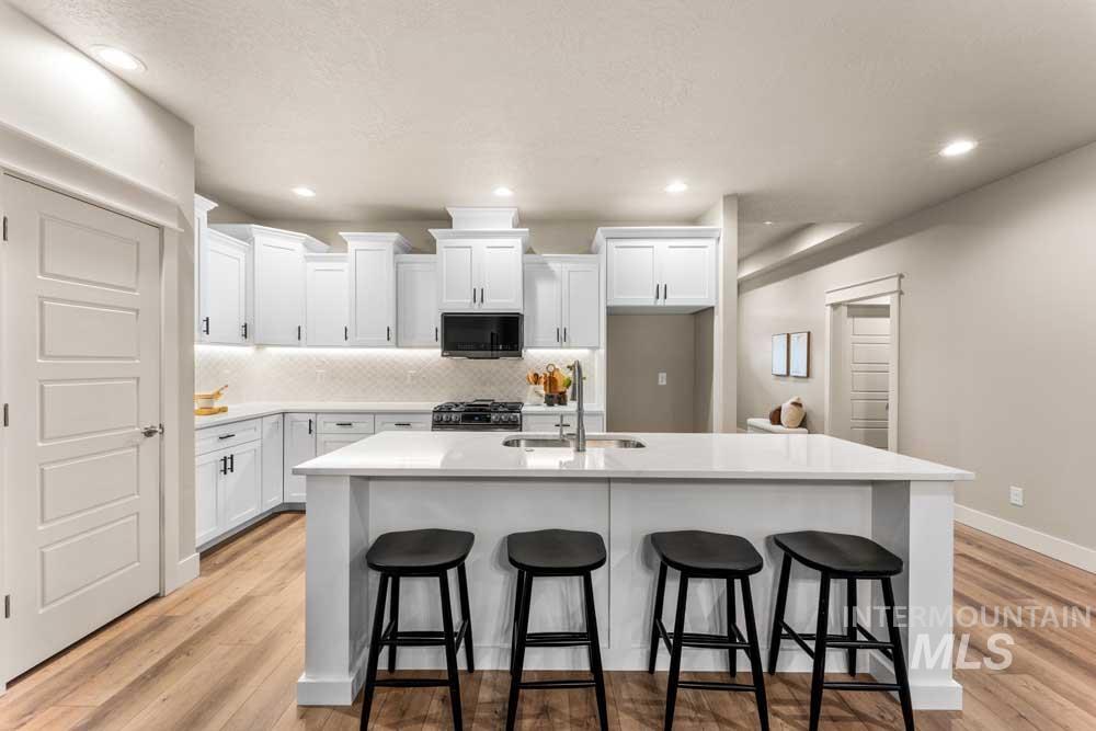5067 N Pierce Park Lane, Boise, Idaho 83714, 4 Bedrooms, 3 Bathrooms, Residential For Sale, Price $624,900,MLS 98988753