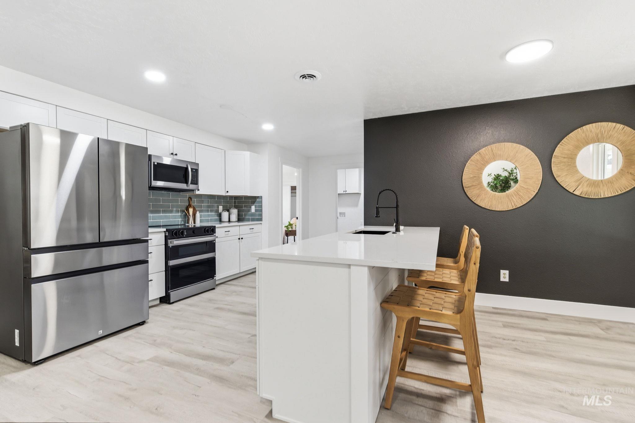 3911 S Constitution Way, Boise, Idaho 83706, 4 Bedrooms, 3 Bathrooms, Residential For Sale, Price $689,990,MLS 98988754