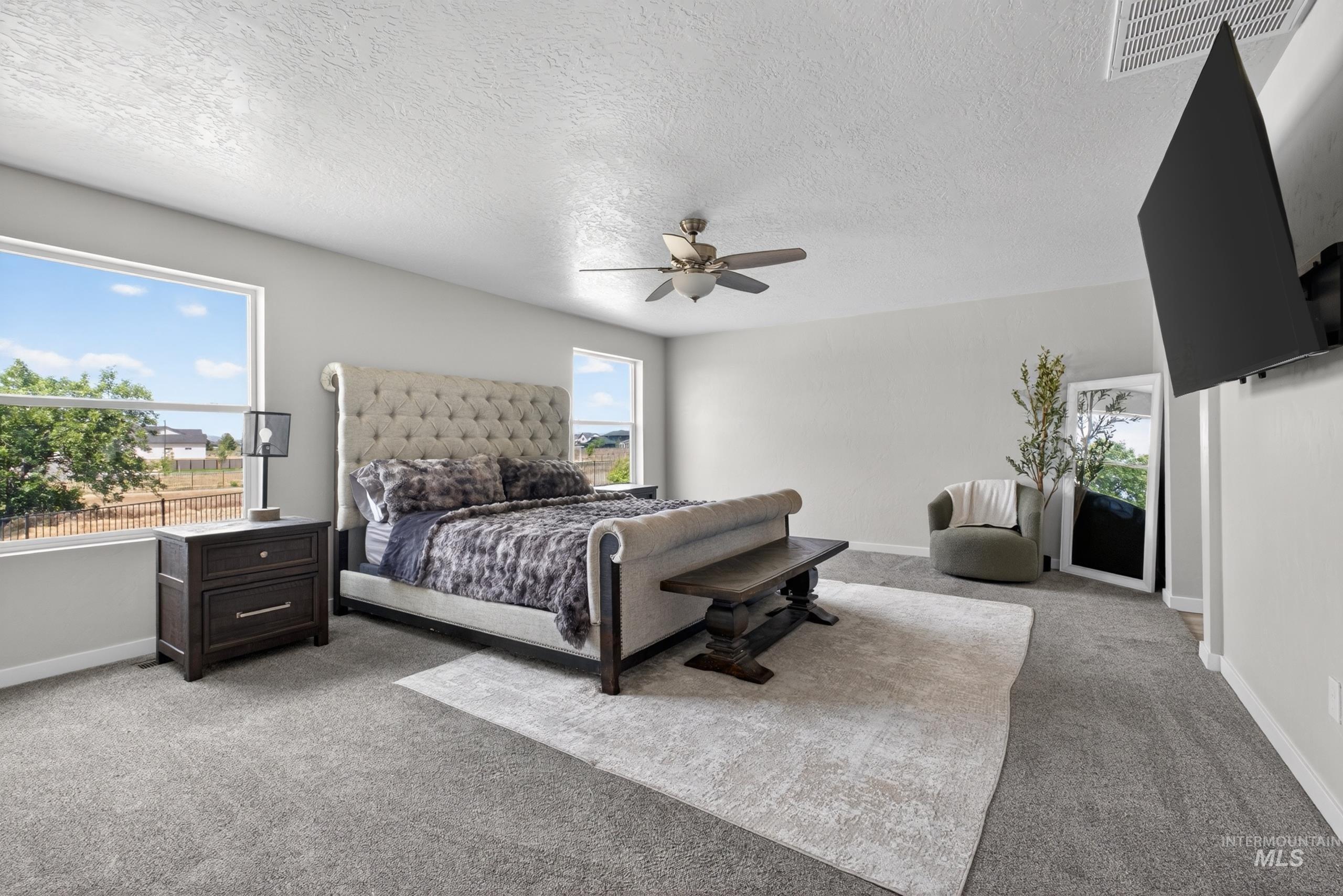 7048 W Plateau Creek St, Meridian, Idaho 83646, 4 Bedrooms, 2.5 Bathrooms, Residential For Sale, Price $529,900,MLS 98988756