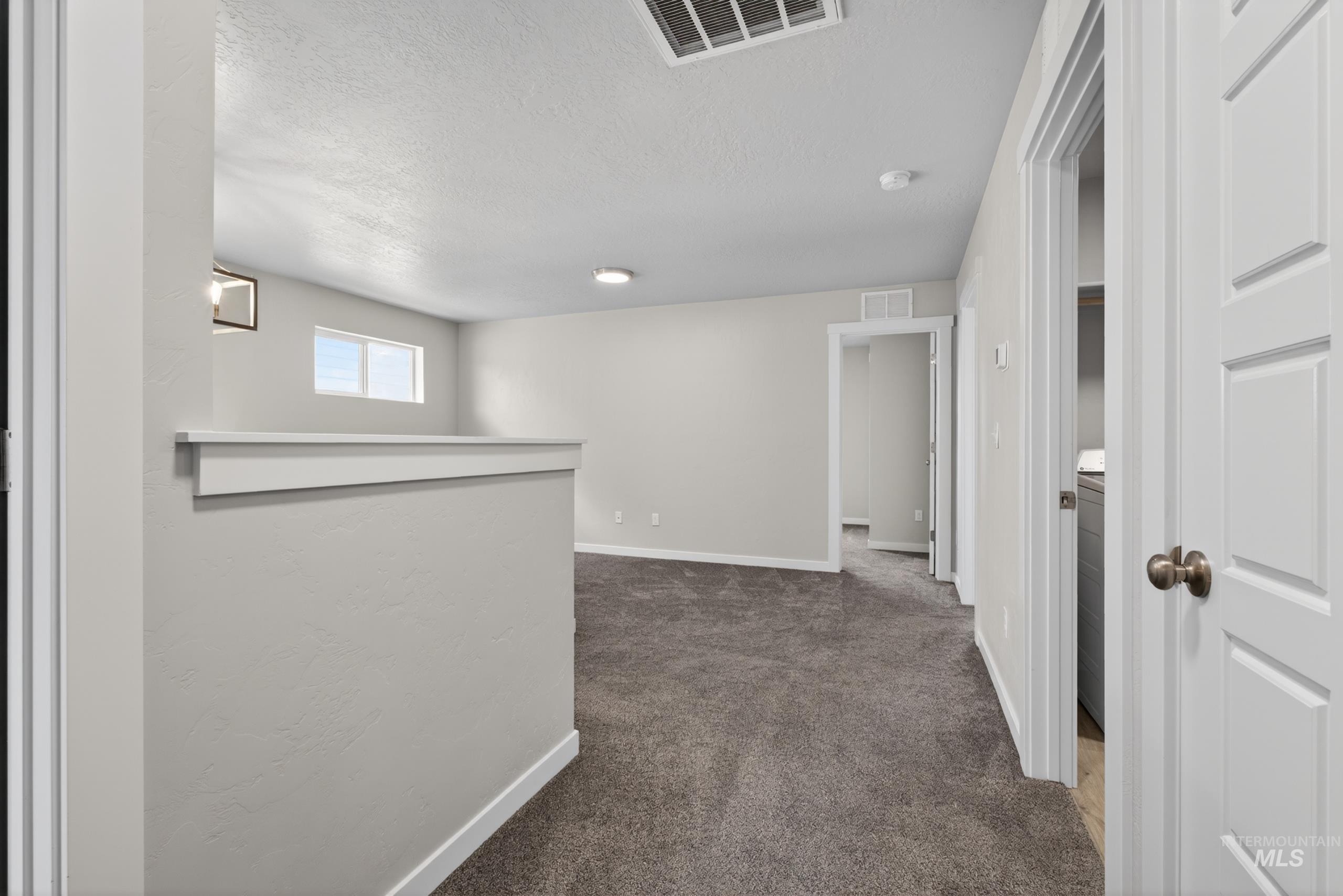 7048 W Plateau Creek St, Meridian, Idaho 83646, 4 Bedrooms, 2.5 Bathrooms, Residential For Sale, Price $529,900,MLS 98988756