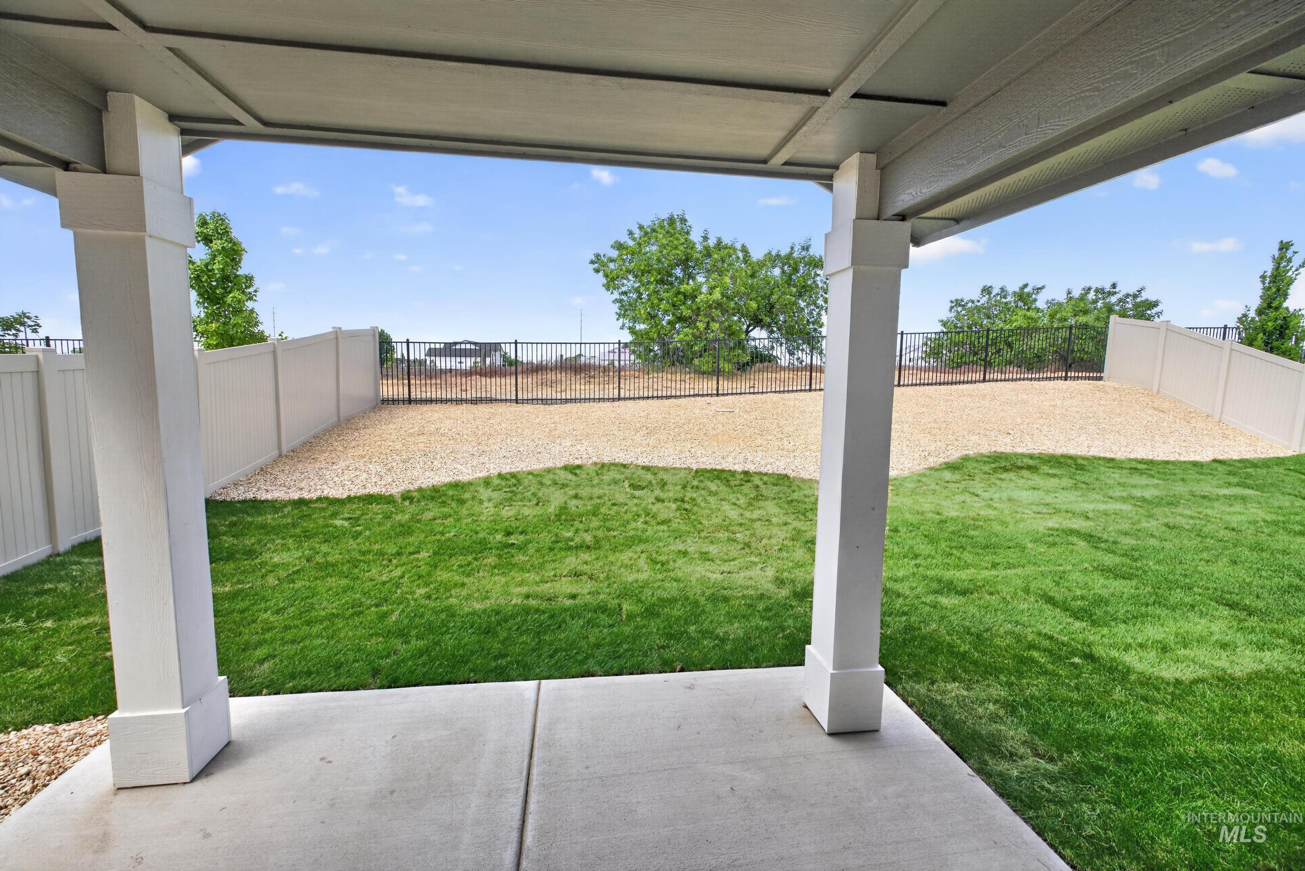 7048 W Plateau Creek St, Meridian, Idaho 83646, 4 Bedrooms, 2.5 Bathrooms, Residential For Sale, Price $529,900,MLS 98988756