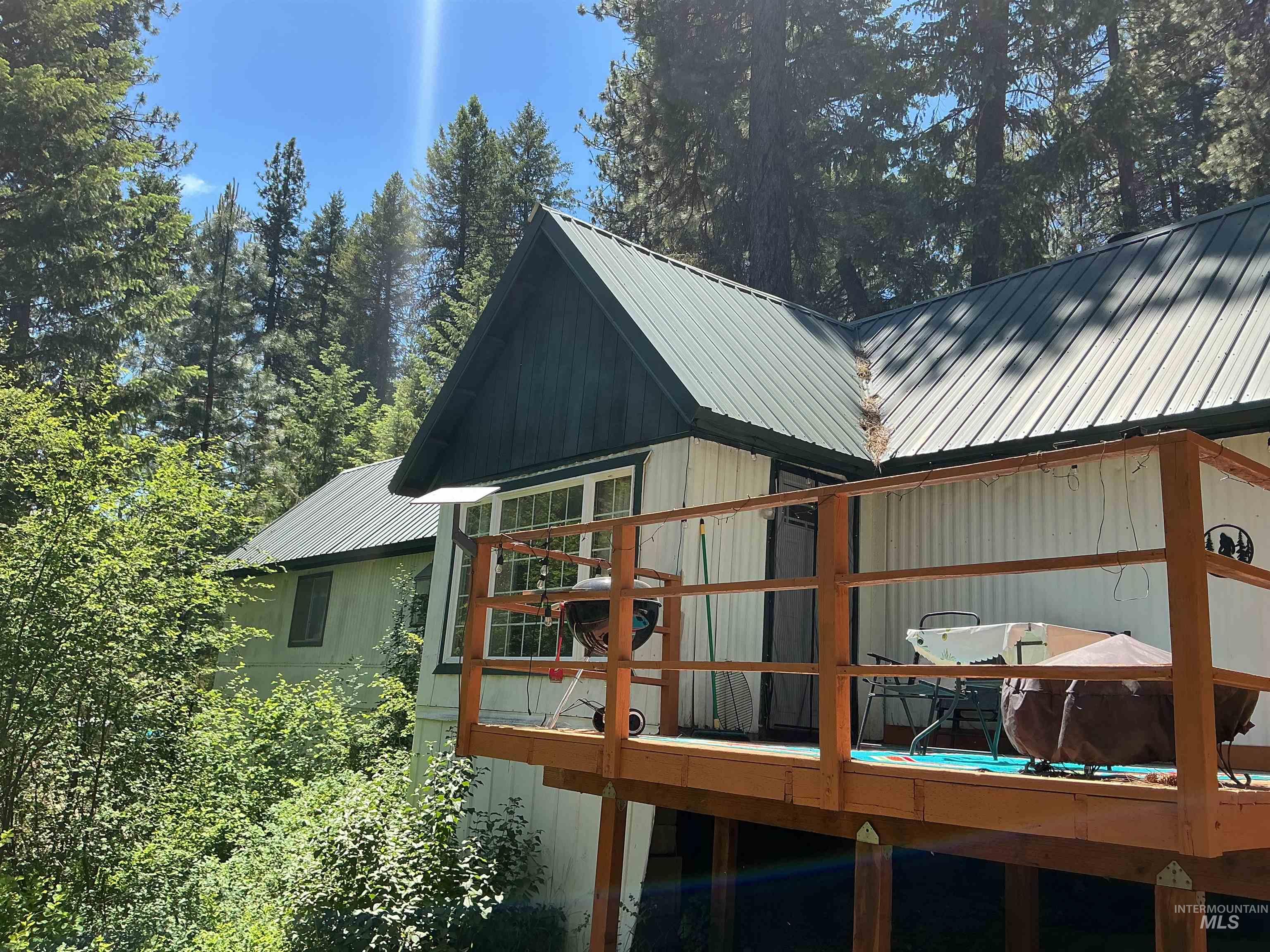 17 Summer Dr, Garden Valley, Idaho 83622, 2 Bedrooms, 2 Bathrooms, Residential For Sale, Price $179,000,MLS 98988757