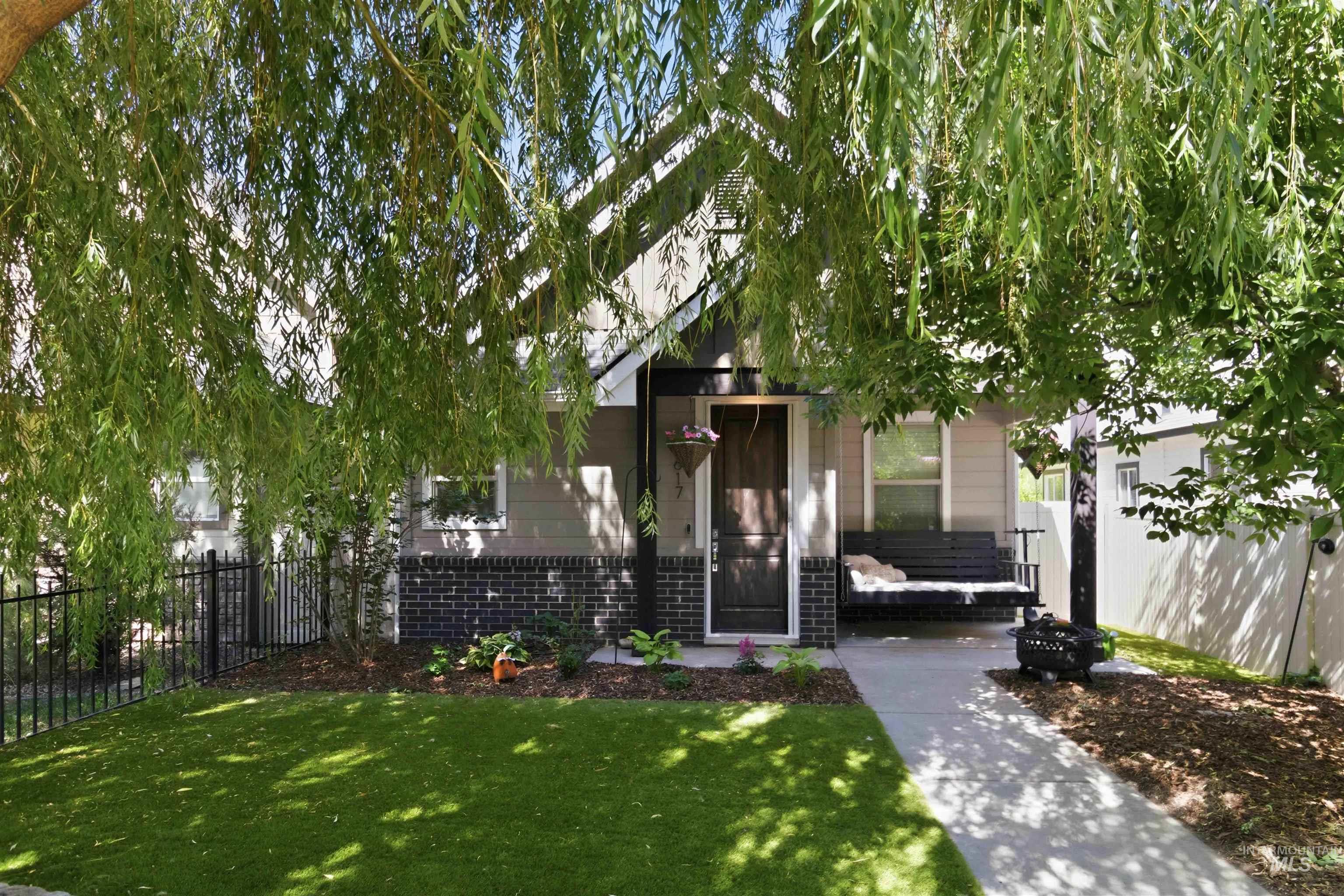 1617 N 29th, Boise, Idaho 83703, 3 Bedrooms, 2.5 Bathrooms, Residential For Sale, Price $679,000,MLS 98988758