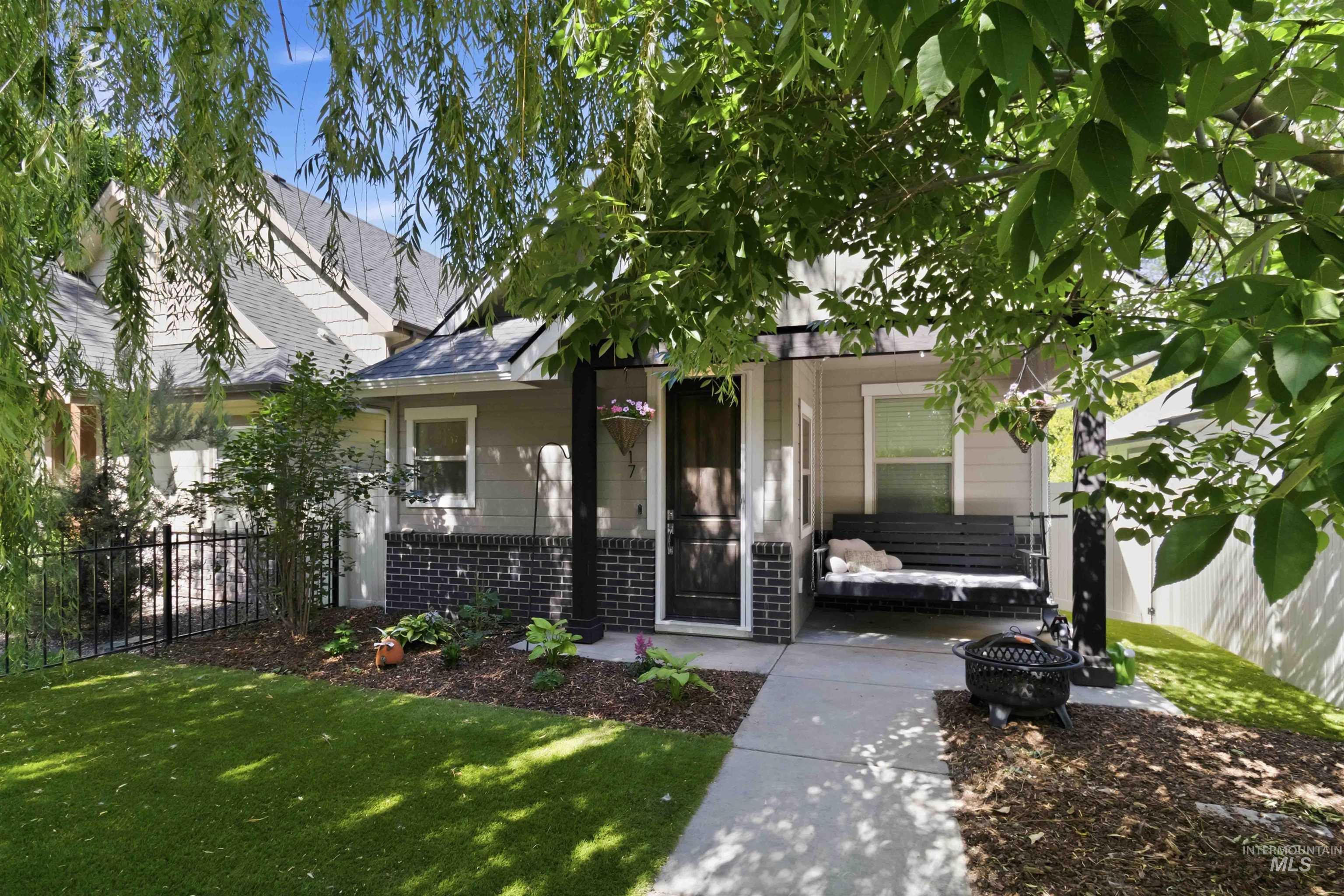 1617 N 29th, Boise, Idaho 83703, 3 Bedrooms, 2.5 Bathrooms, Residential For Sale, Price $679,000,MLS 98988758