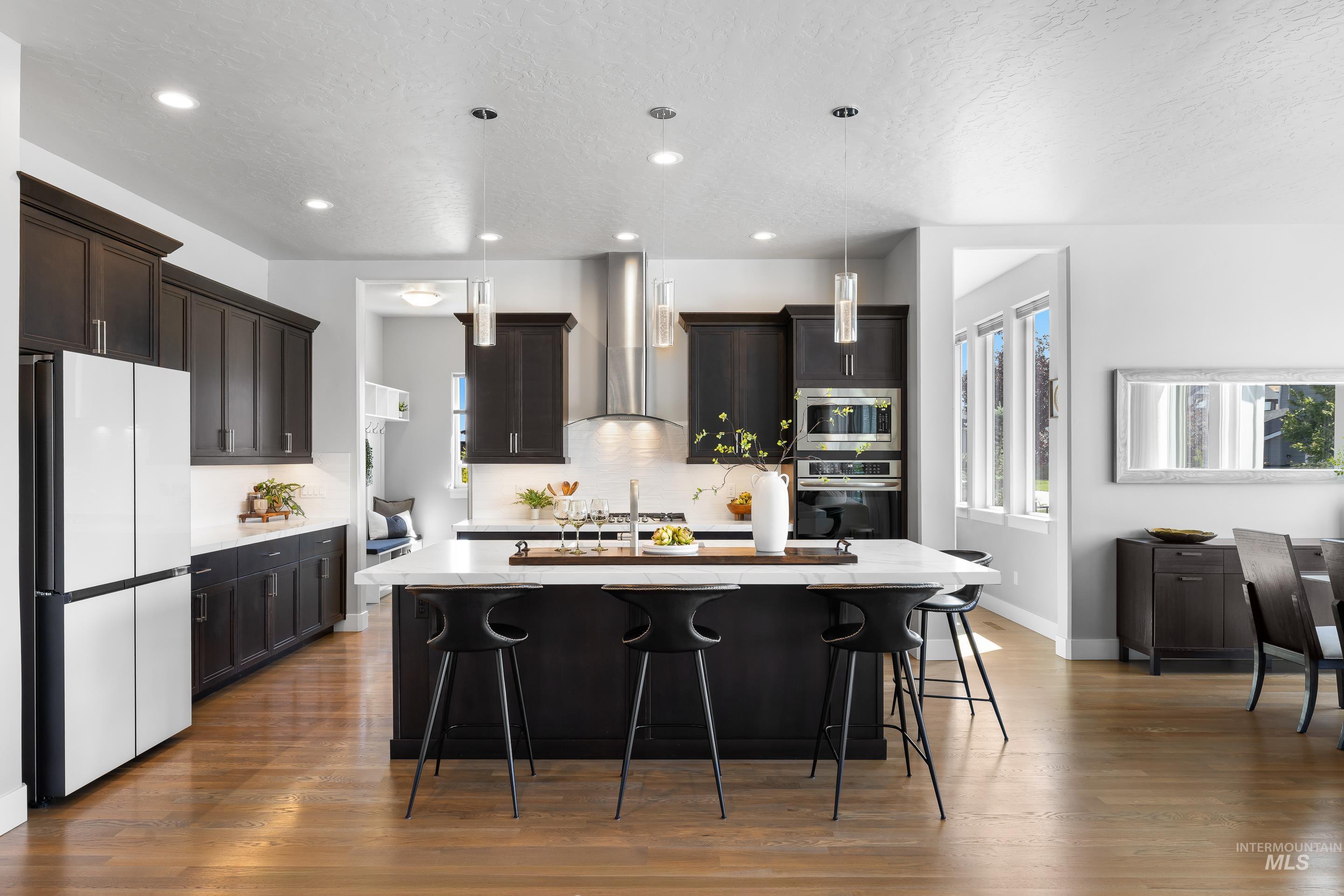 2895 S Grebe Pl, Boise, Idaho 83716, 4 Bedrooms, 3.5 Bathrooms, Residential For Sale, Price $1,575,000,MLS 98988762