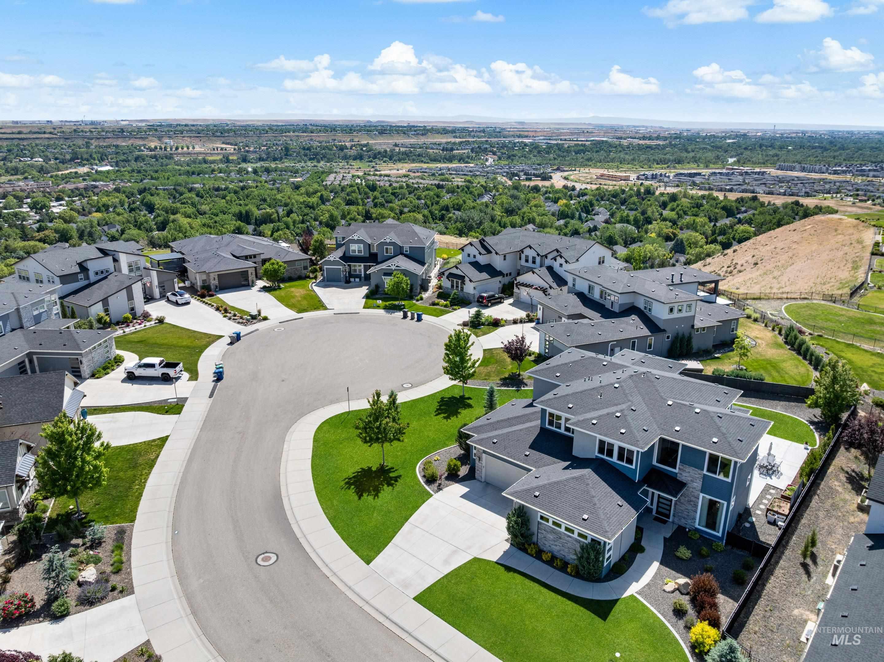 2895 S Grebe Pl, Boise, Idaho 83716, 4 Bedrooms, 3.5 Bathrooms, Residential For Sale, Price $1,575,000,MLS 98988762