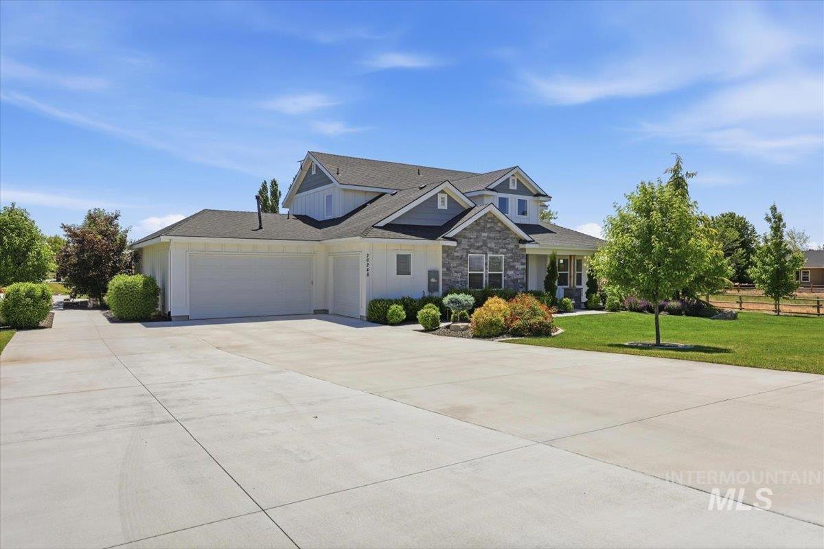 26248 Pheasant Landing Rd, Middleton, Idaho 83644, 4 Bedrooms, 2.5 Bathrooms, Residential For Sale, Price $1,199,900,MLS 98988765