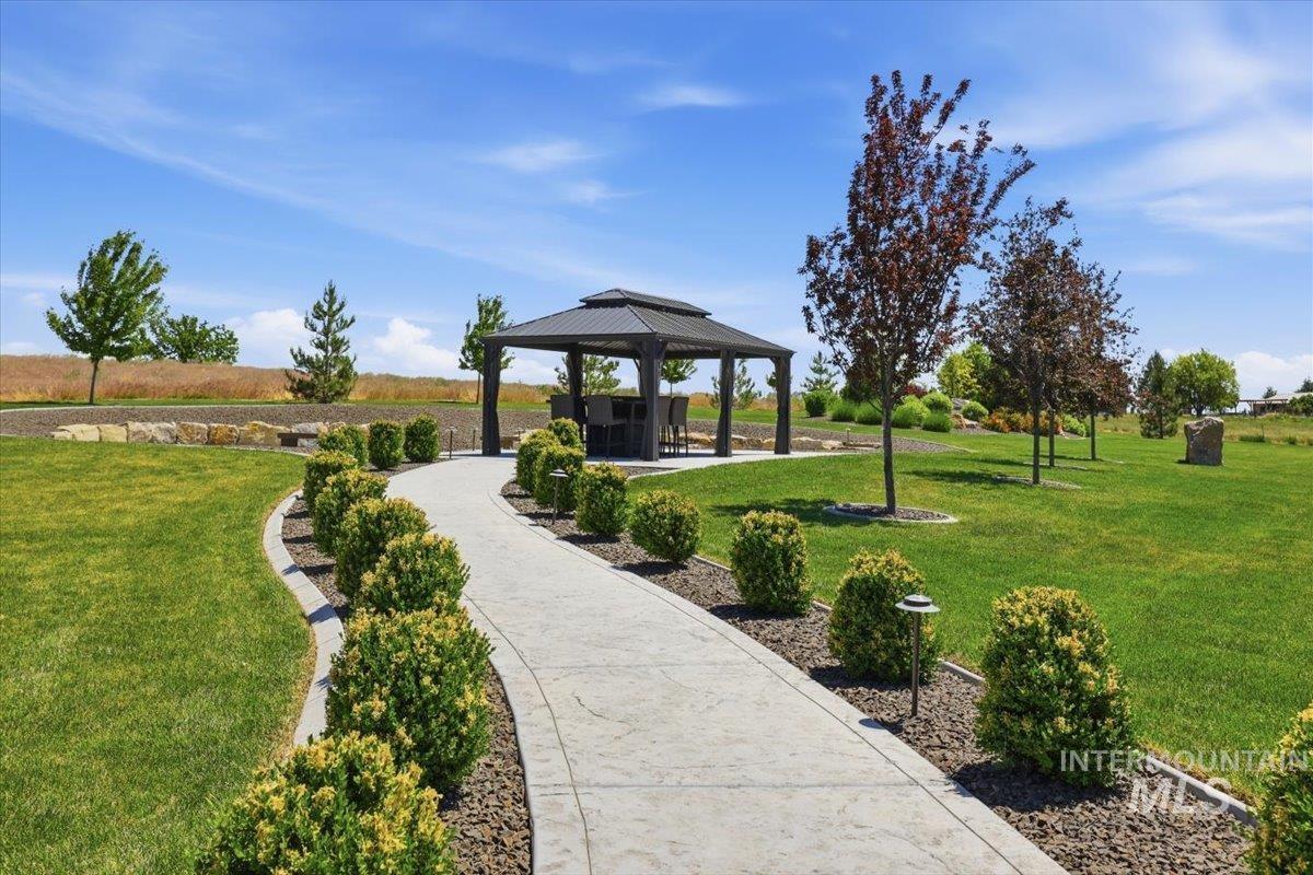 26248 Pheasant Landing Rd, Middleton, Idaho 83644, 4 Bedrooms, 2.5 Bathrooms, Residential For Sale, Price $1,199,900,MLS 98988765
