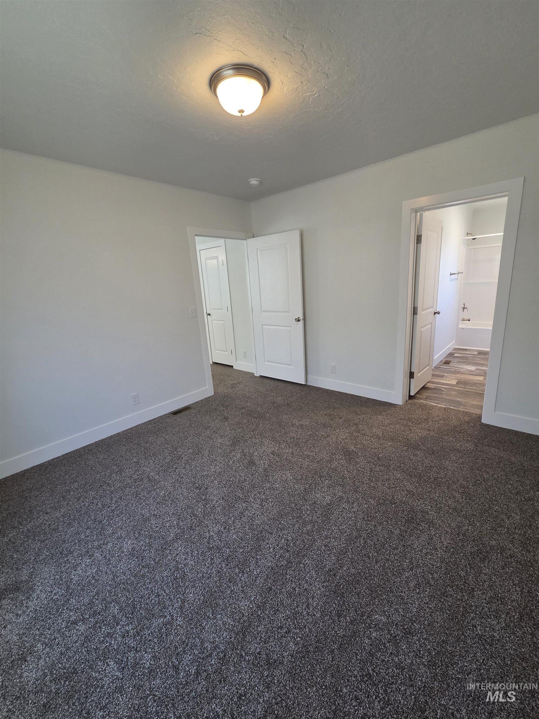 1140 12th Avenue South, Payette, Idaho 83661-3390, 3 Bedrooms, 2 Bathrooms, Residential For Sale, Price $318,369,MLS 98988766