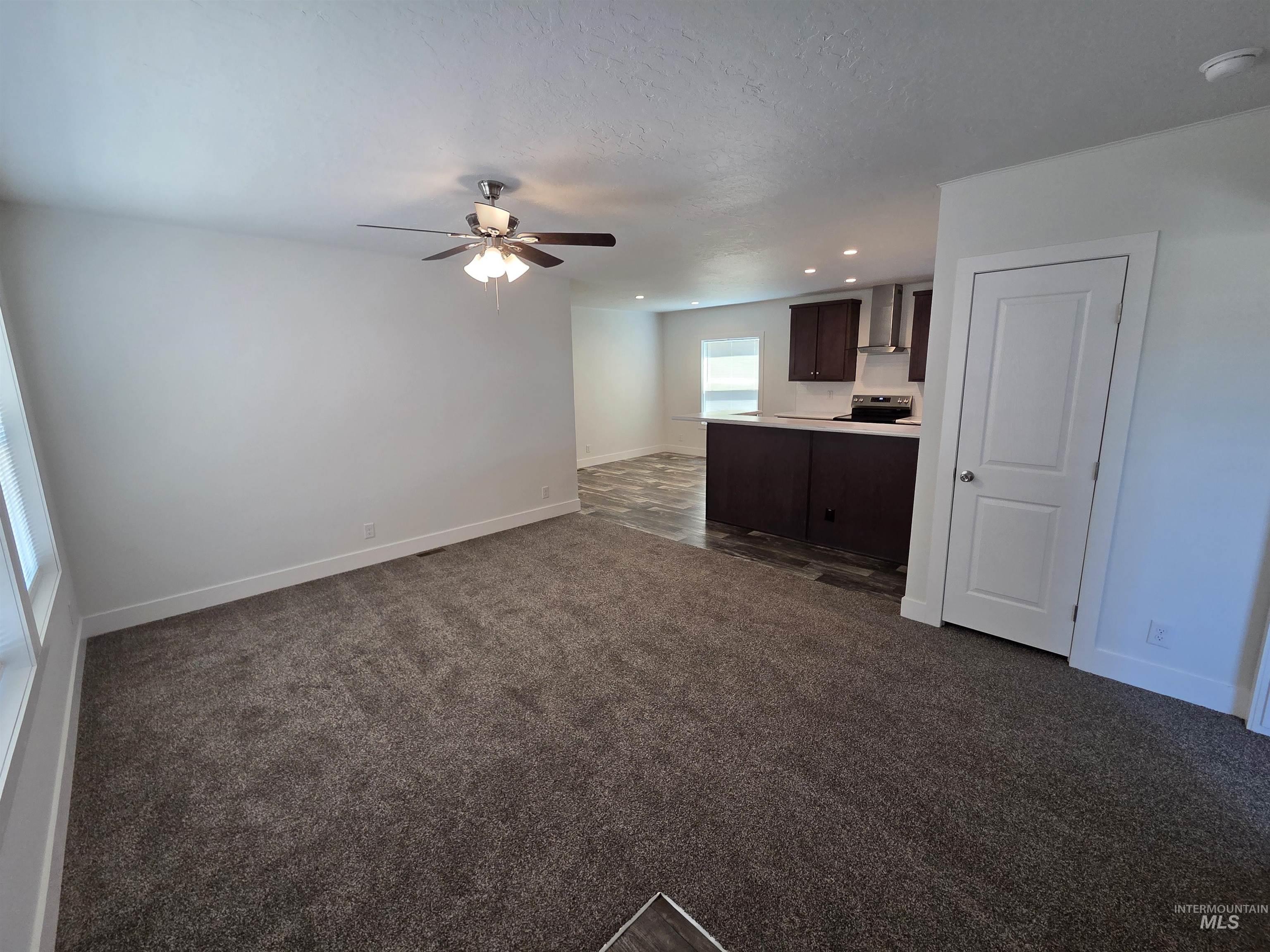 1140 12th Avenue South, Payette, Idaho 83661-3390, 3 Bedrooms, 2 Bathrooms, Residential For Sale, Price $318,369,MLS 98988766