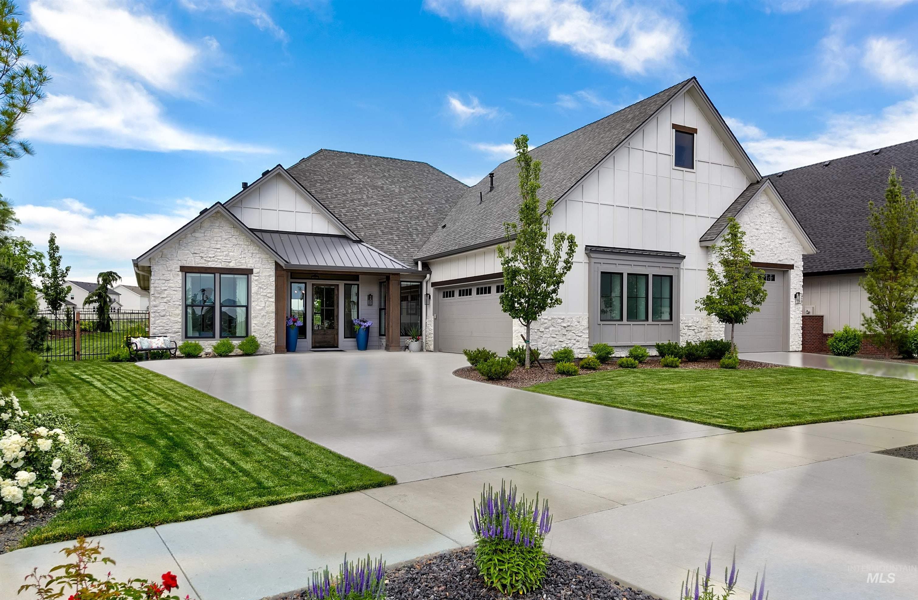 7742 W Palamas Drive, Eagle, Idaho 83616, 3 Bedrooms, 2.5 Bathrooms, Residential For Sale, Price $1,199,000,MLS 98988768