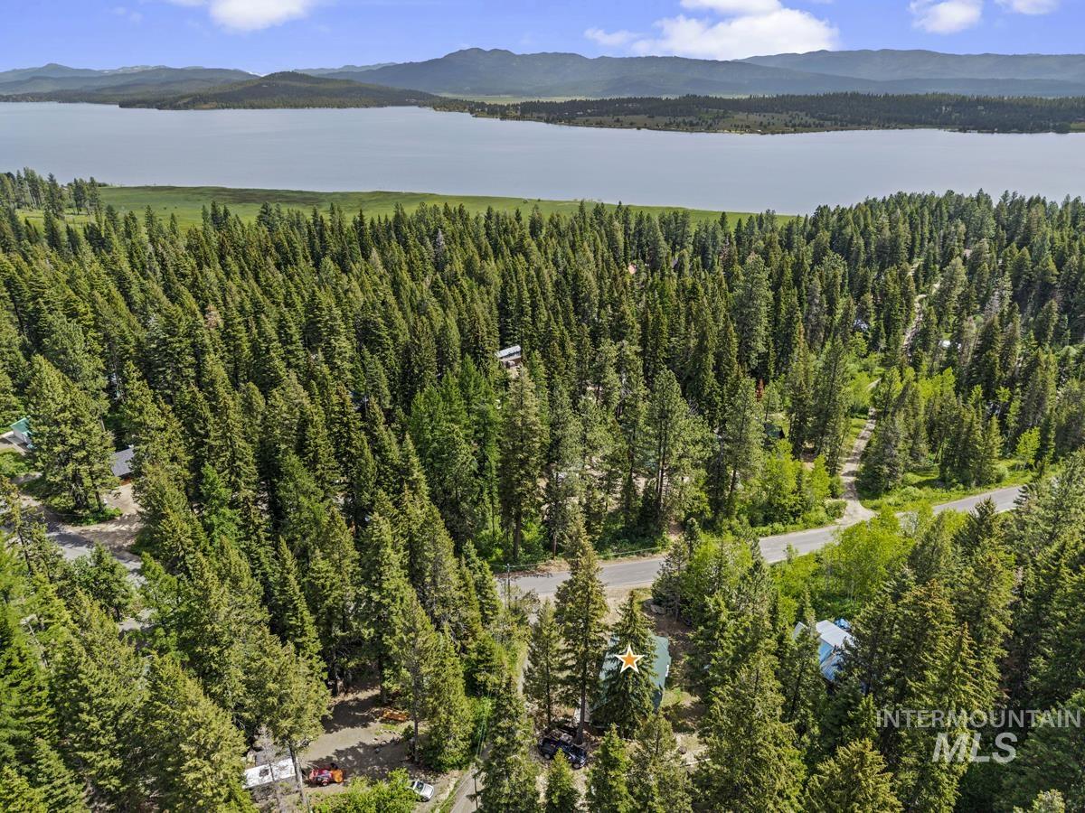567 West Mountain Road, Cascade, Idaho 83611, 3 Bedrooms, 1 Bathroom, Residential For Sale, Price $425,000,MLS 98988771
