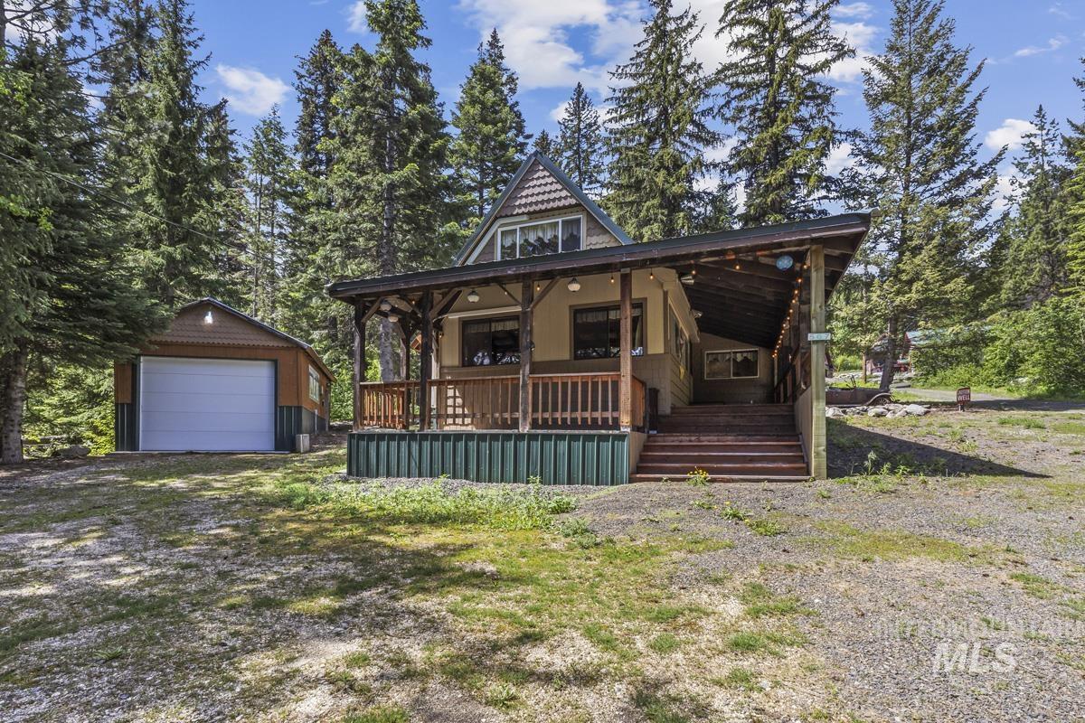 567 West Mountain Road, Cascade, Idaho 83611, 3 Bedrooms, 1 Bathroom, Residential For Sale, Price $425,000,MLS 98988771