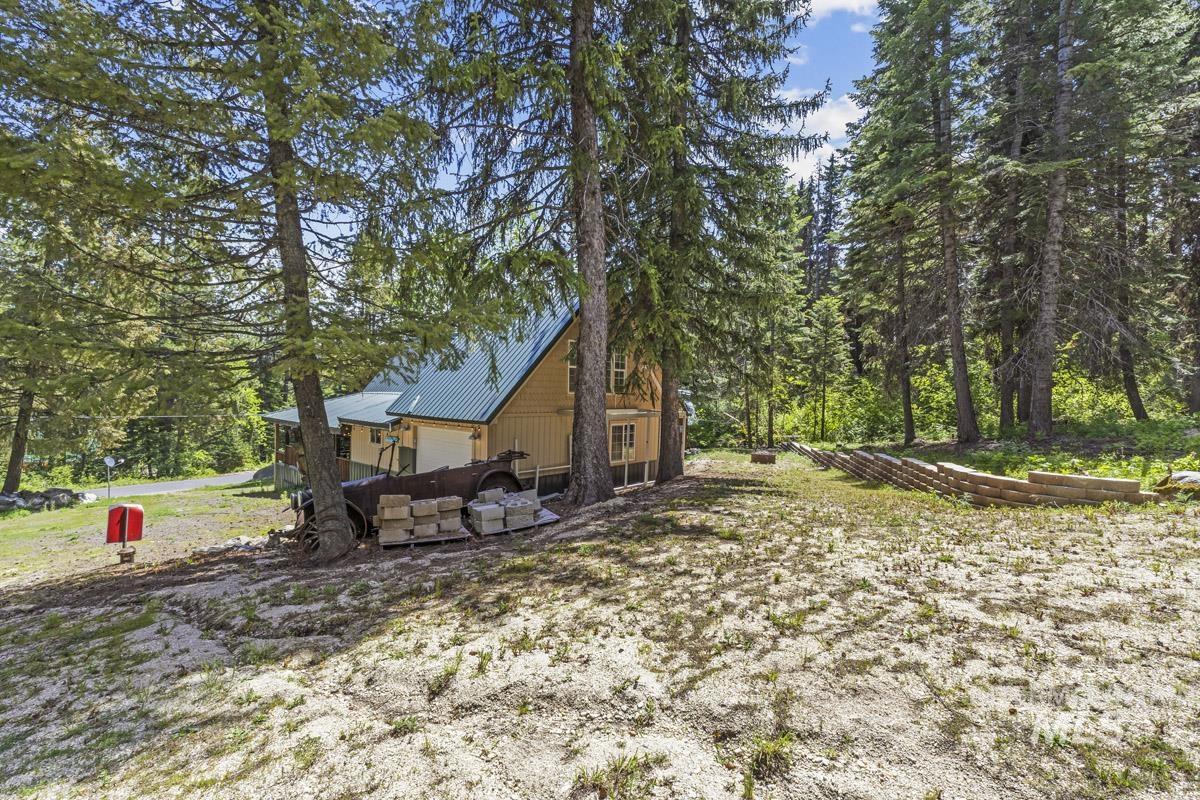 567 West Mountain Road, Cascade, Idaho 83611, 3 Bedrooms, 1 Bathroom, Residential For Sale, Price $425,000,MLS 98988771