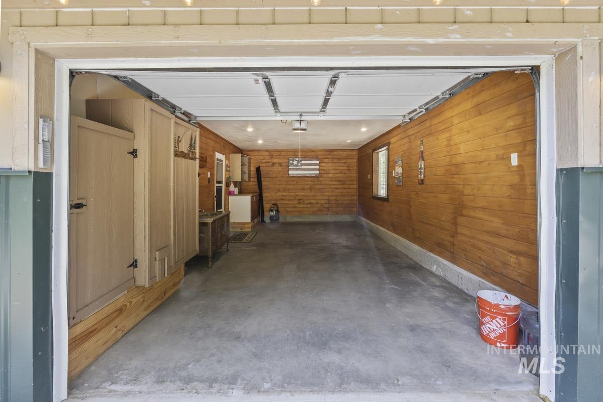 567 West Mountain Road, Cascade, Idaho 83611, 3 Bedrooms, 1 Bathroom, Residential For Sale, Price $425,000,MLS 98988771