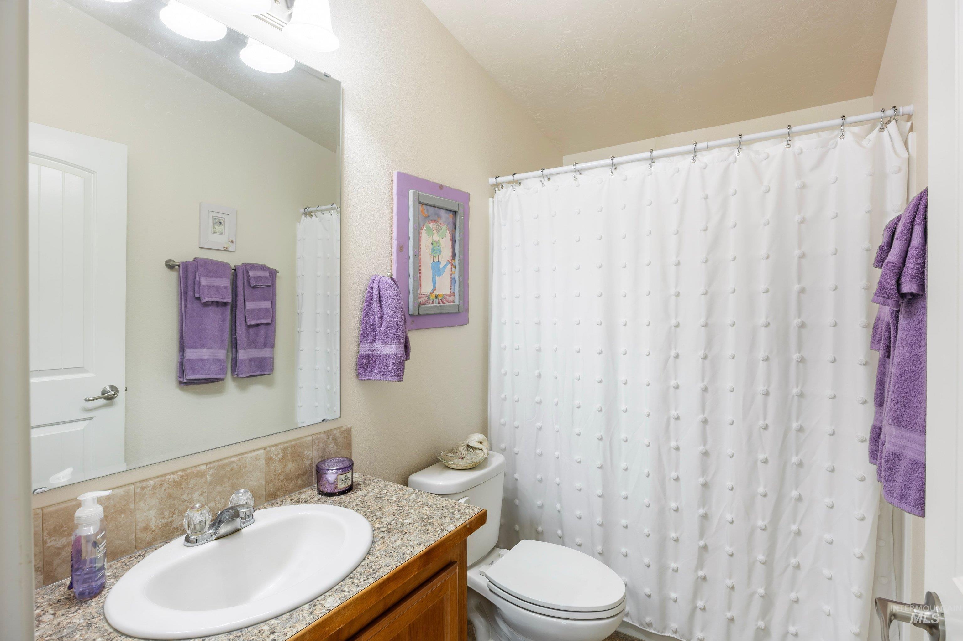 9390 W Ustick Rd #14, Boise, Idaho 83704, 3 Bedrooms, 2 Bathrooms, Residential For Sale, Price $248,000,MLS 98988772