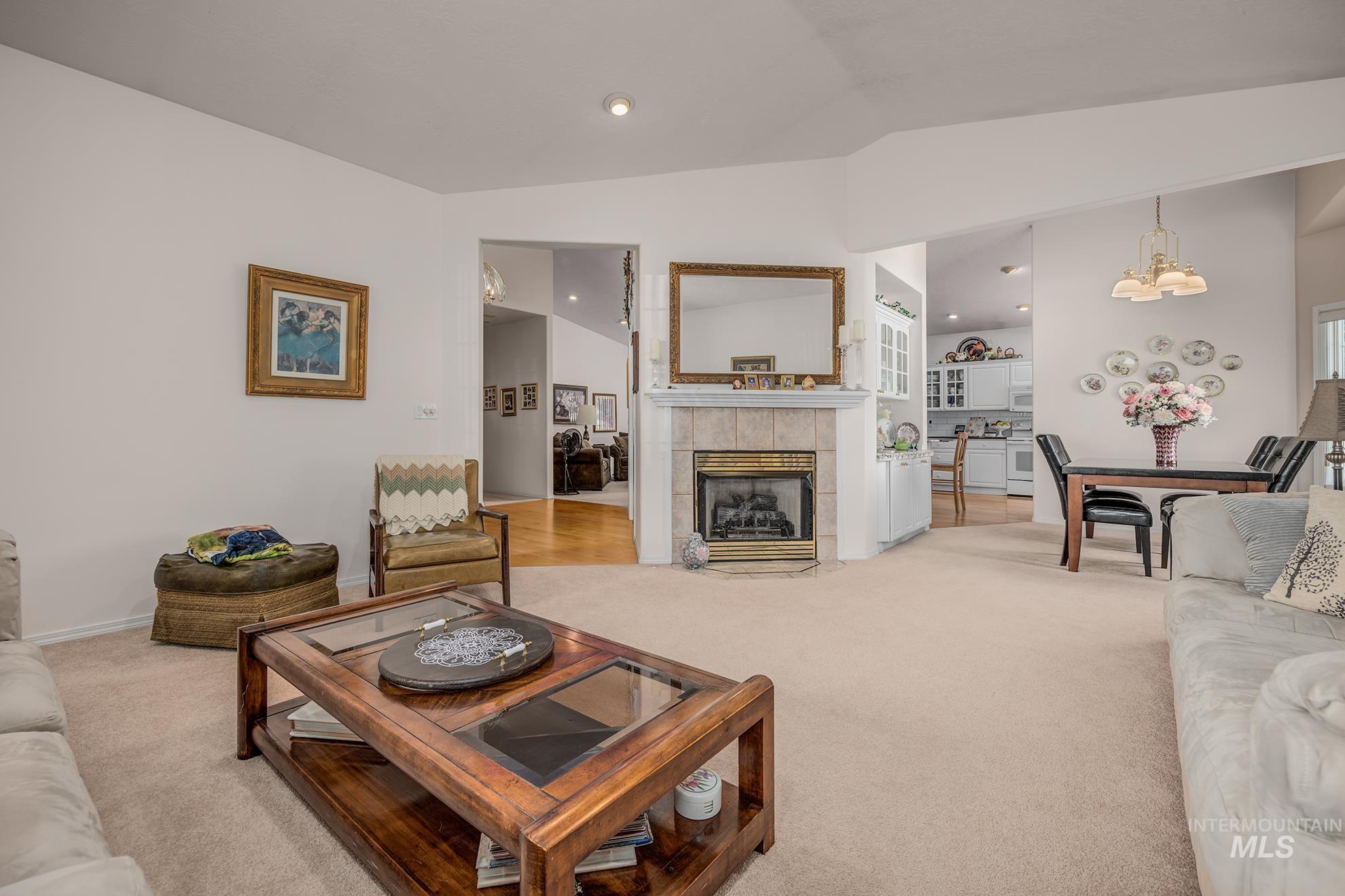 119 SW 18th St, Ontario, Oregon 97914, 4 Bedrooms, 2 Bathrooms, Residential For Sale, Price $499,000, 98988782