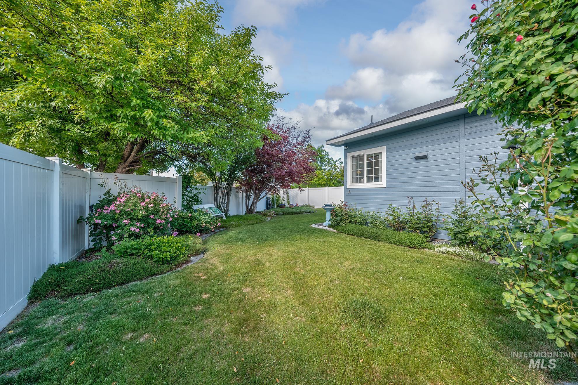 119 SW 18th St, Ontario, Oregon 97914, 4 Bedrooms, 2 Bathrooms, Residential For Sale, Price $499,000, 98988782