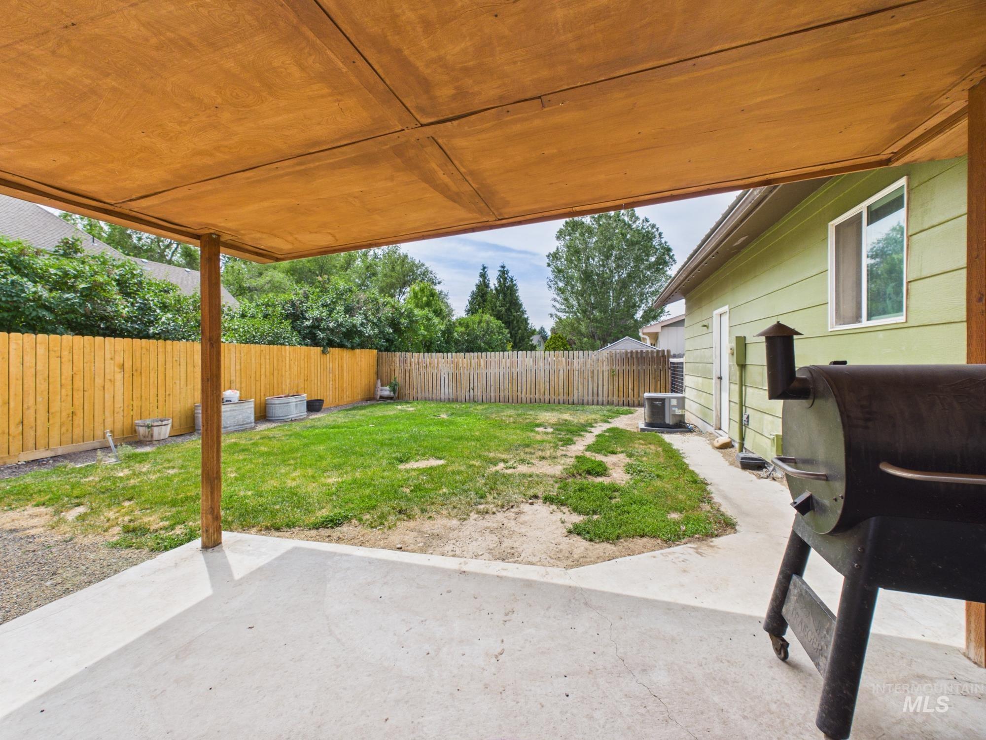 815 NW 2nd St, Fruitland, Idaho 83619, 3 Bedrooms, 1 Bathroom, Residential For Sale, Price $310,000,MLS 98988785
