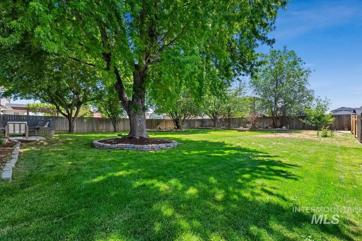 1189 W Penelope St, Kuna, Idaho 83634, 3 Bedrooms, 2 Bathrooms, Residential For Sale, Price $425,000,MLS 98988789