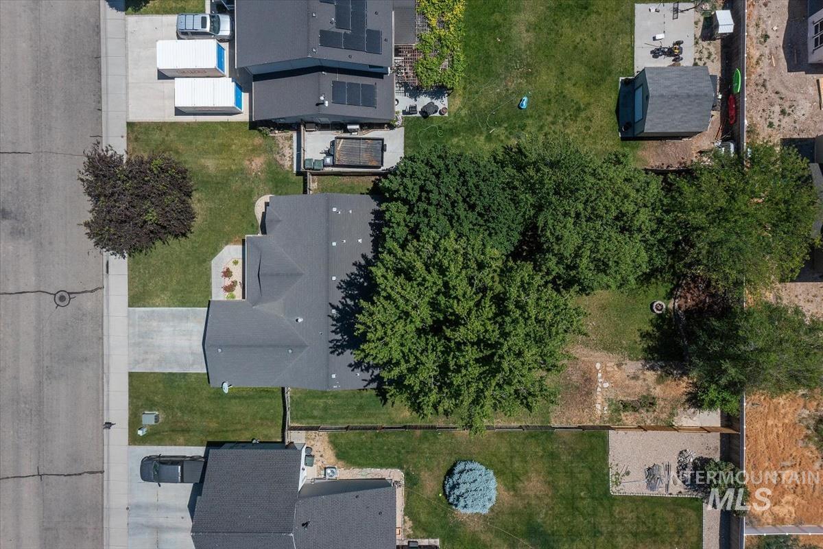 1189 W Penelope St, Kuna, Idaho 83634, 3 Bedrooms, 2 Bathrooms, Residential For Sale, Price $425,000,MLS 98988789