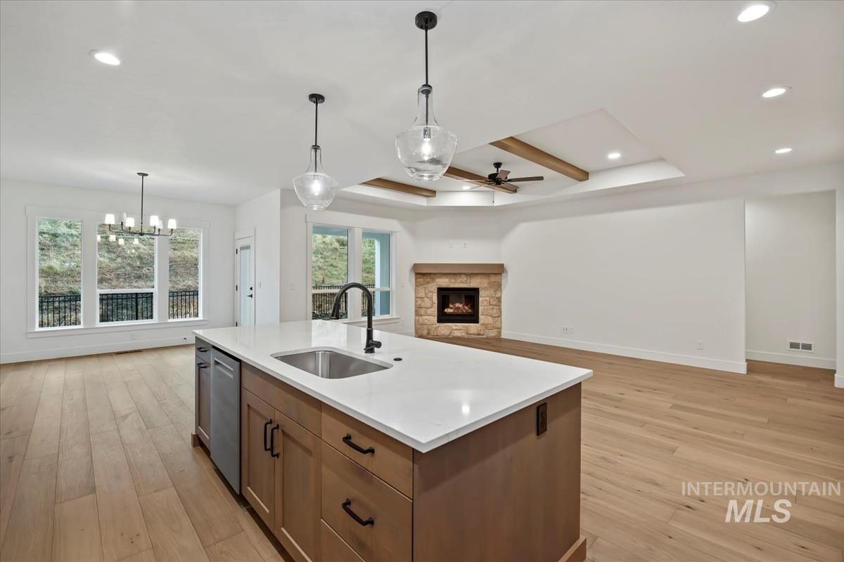 6629 N Good Dr., Eagle, Idaho 83629, 3 Bedrooms, 2 Bathrooms, Residential For Sale, Price $619,880, 98988793