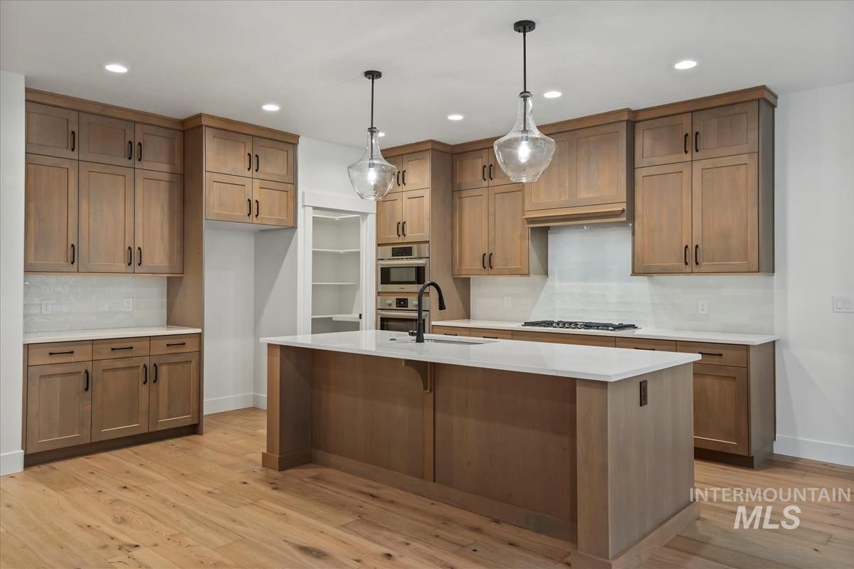 6629 N Good Dr., Eagle, Idaho 83629, 3 Bedrooms, 2 Bathrooms, Residential For Sale, Price $619,880, 98988793