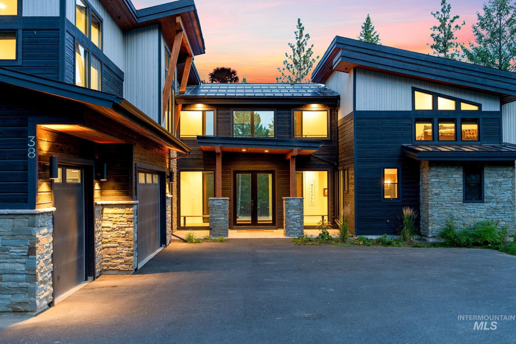 38 Bella View Drive, McCall, Idaho 83638, 5 Bedrooms, 5 Bathrooms, Residential For Sale, Price $1,790,000,MLS 98988798