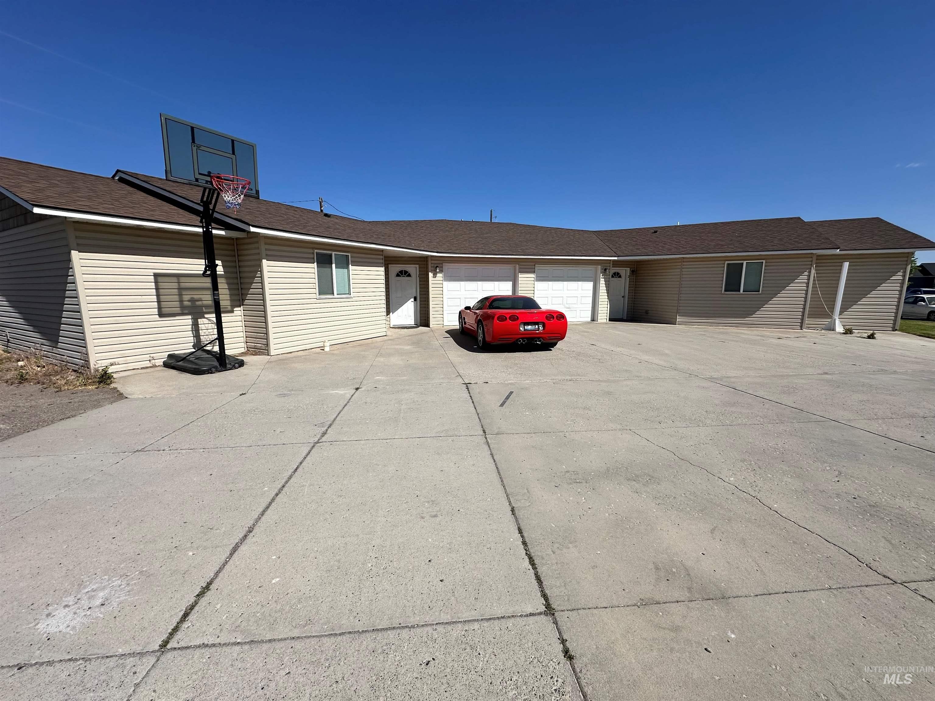 117 & 121 S 8th Street, Rupert, Idaho 83350-0000, 3 Bedrooms, 2 Bathrooms, Residential Income For Sale, Price $899,000, 98988803